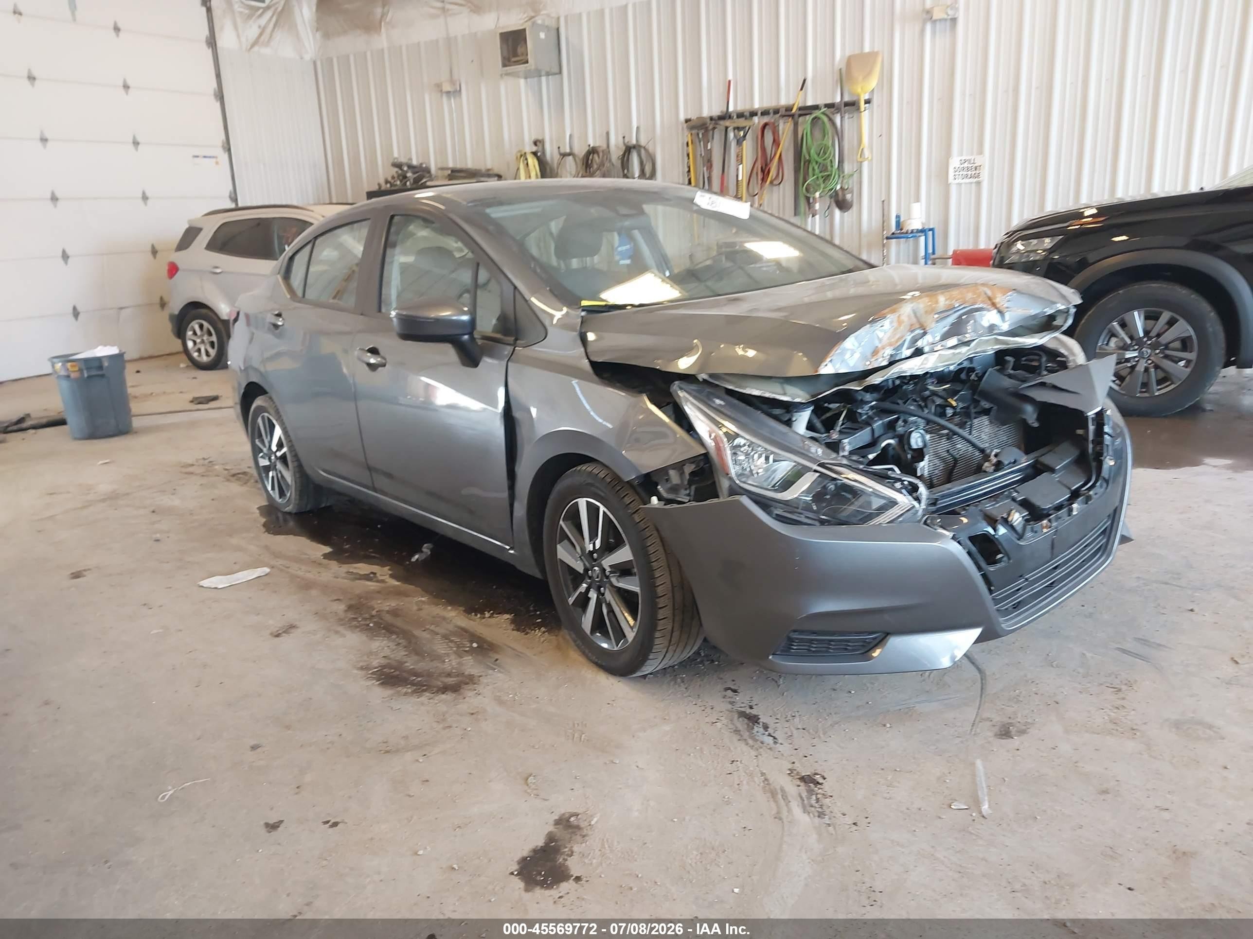 2021 Nissan Versa SV, VIN 3N1CN8EV4ML861842 — Front end