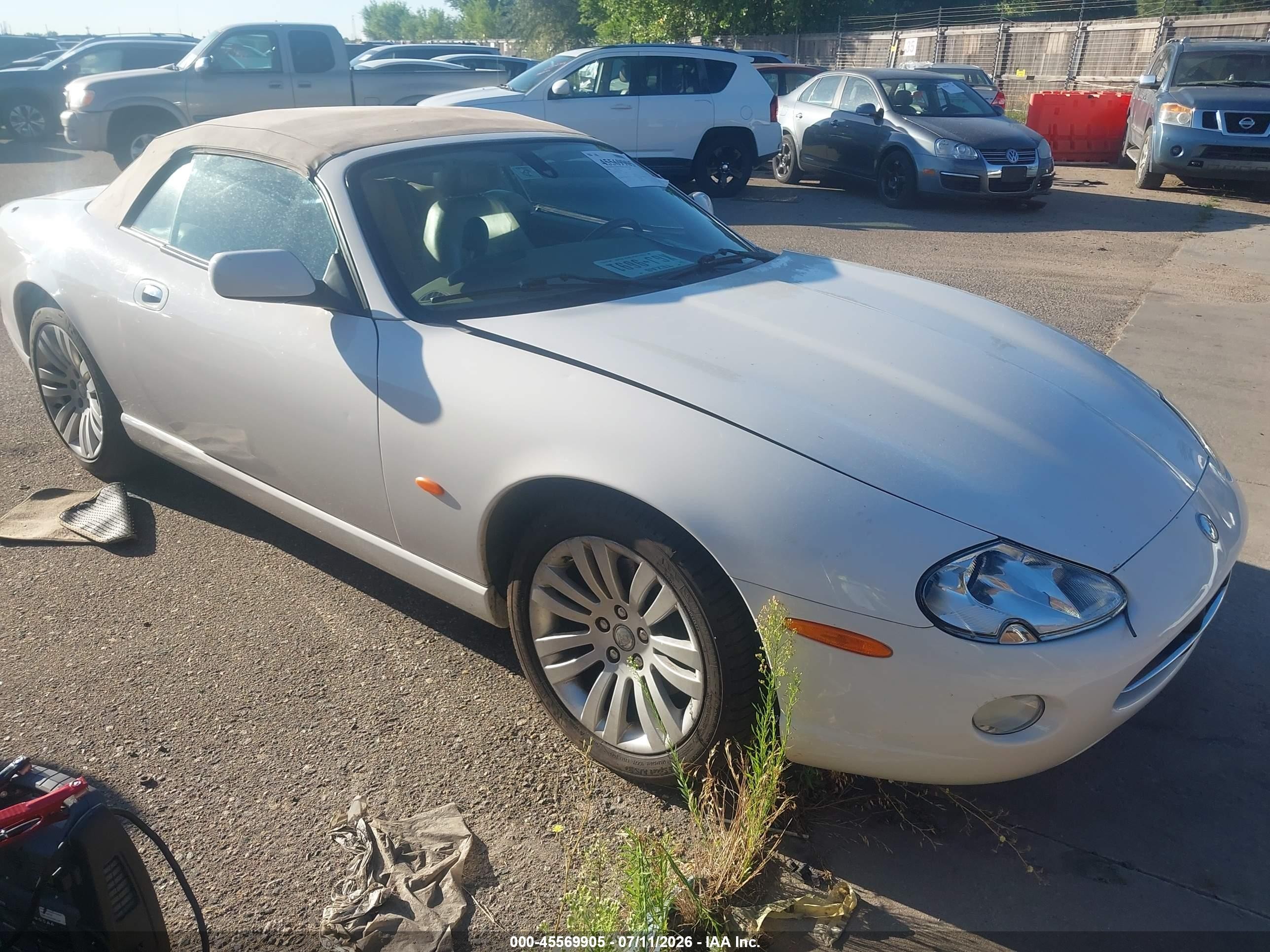 2006 Jaguar XK XK8, VIN SAJDA42C562A45658 — Normal wear