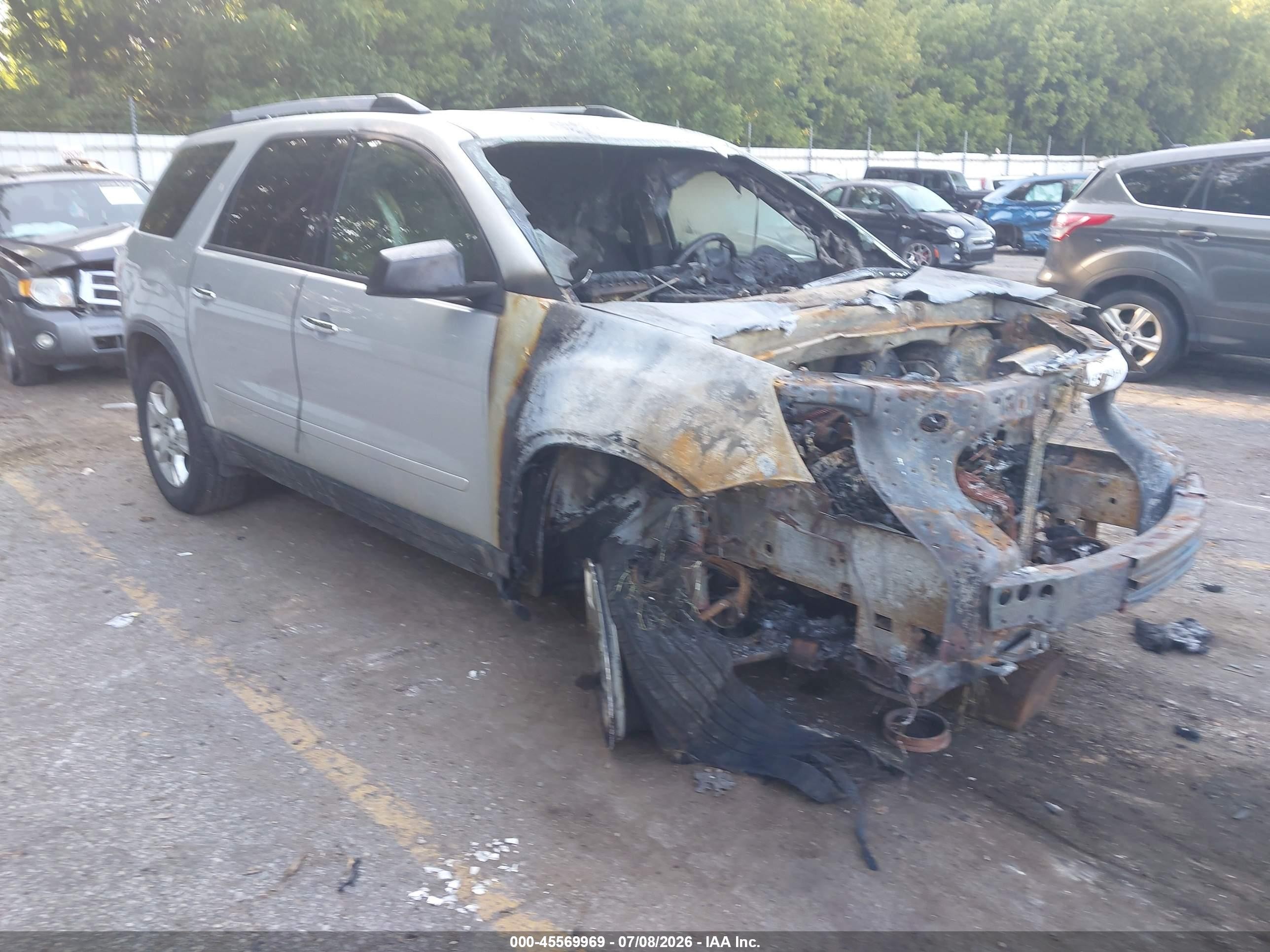 2011 GMC Acadia SLE, VIN 1GKKVPED9BJ130780 — Engine fire