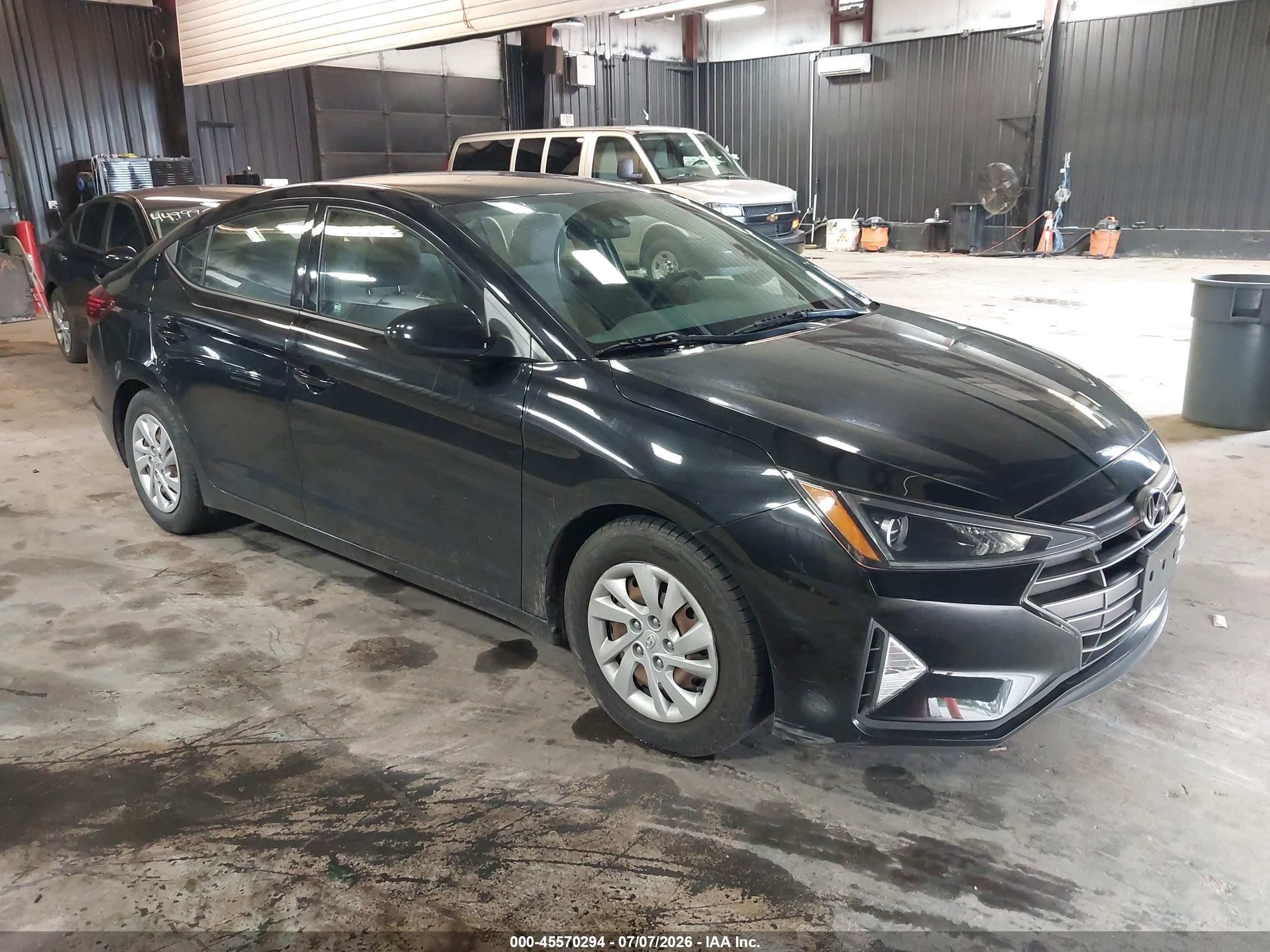 2020 Hyundai Elantra SE, VIN 5NPD74LF3LH606954 — Side