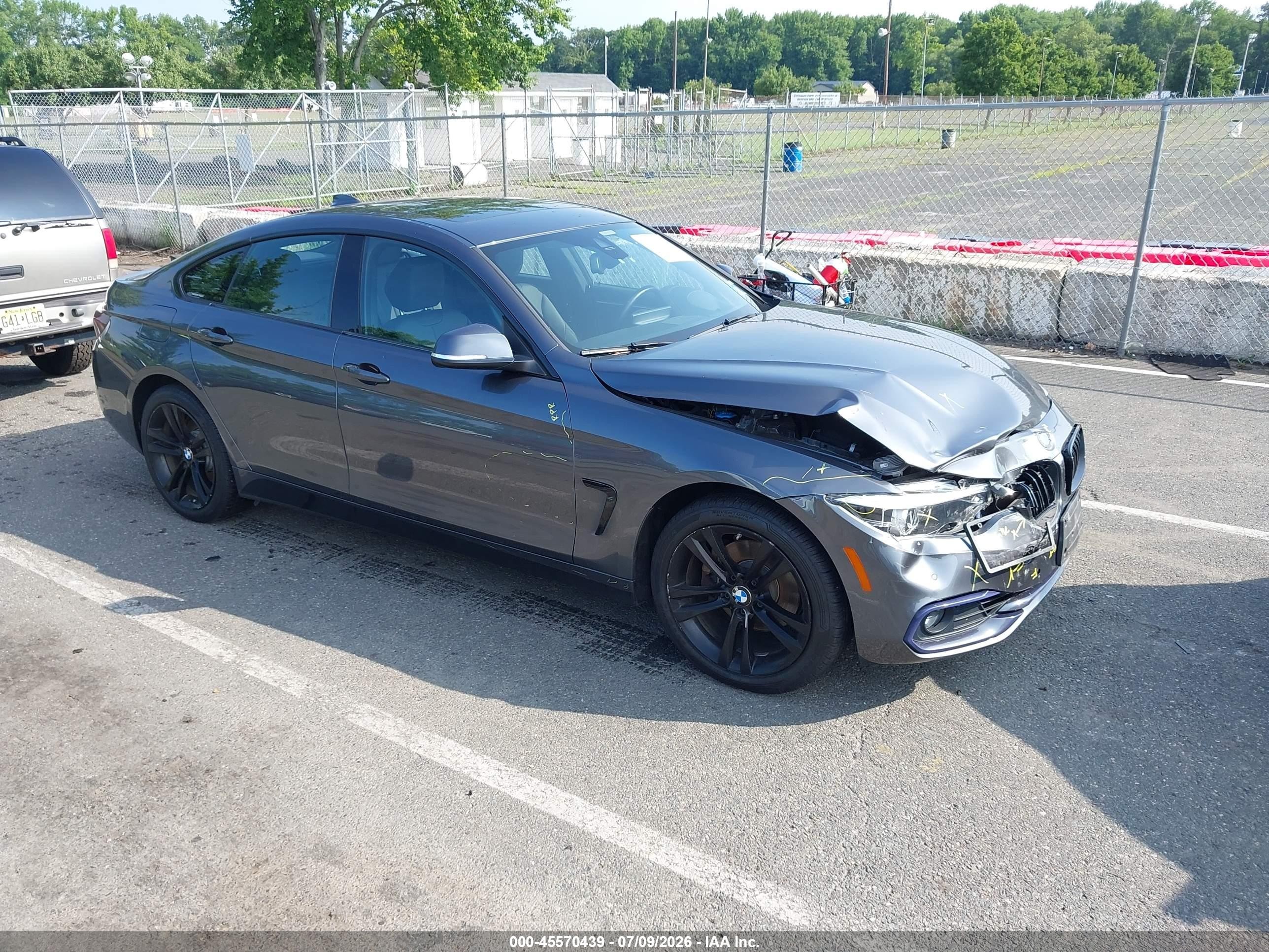 2018 BMW 4 Series 430i xDrive, VIN WBA4J3C58JBG96569 — Front end