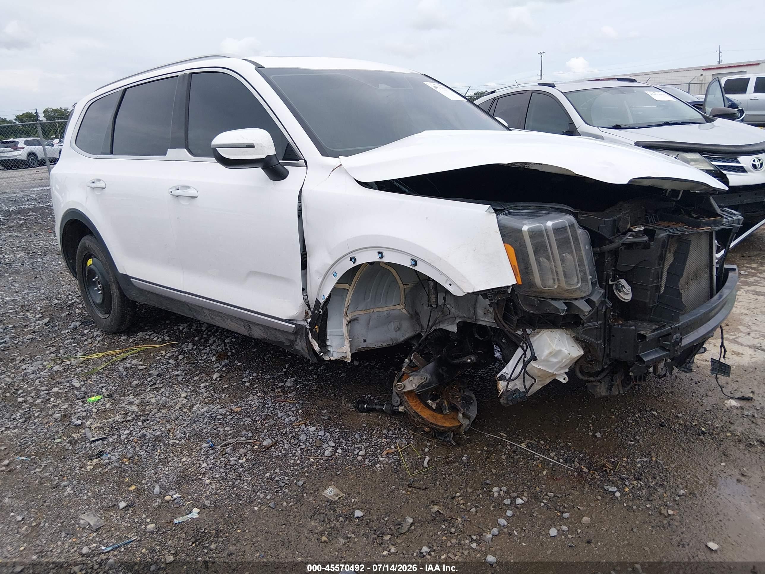 2025 Kia Telluride S, VIN 5XYP64GC7SG625920 — Front end