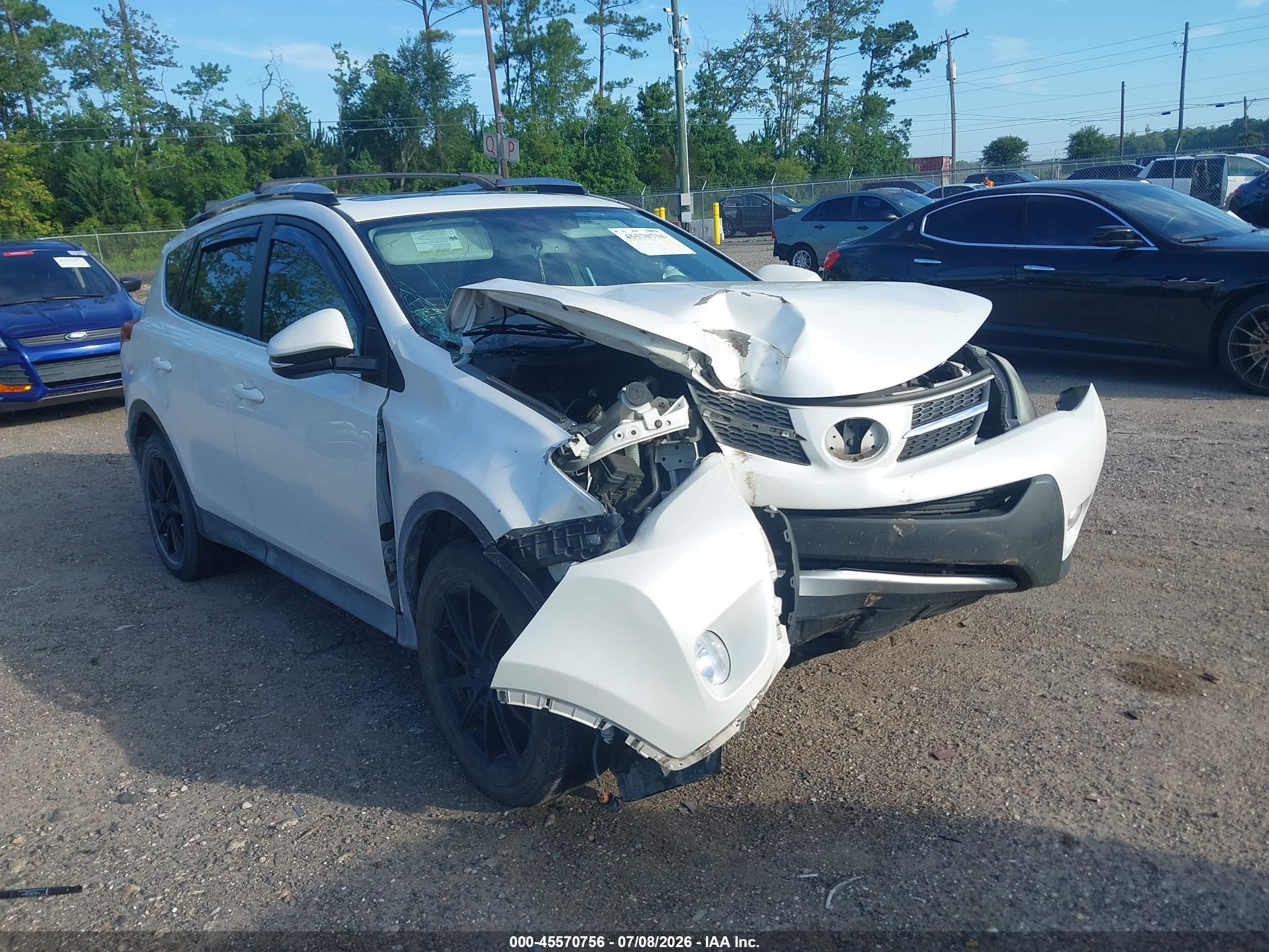 2013 Toyota RAV4 Limited, VIN 2T3DFREV4DW009441 — Front end