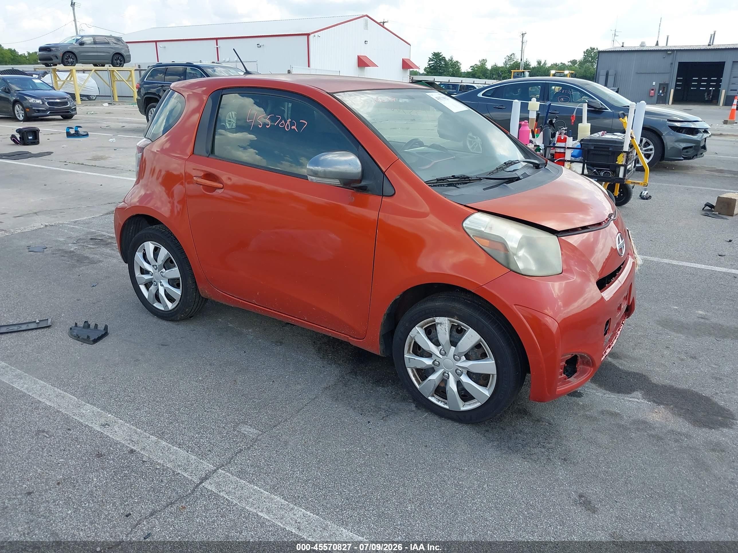 2013 Scion iQ, VIN JTNJJXB02DJ023508 — Front end