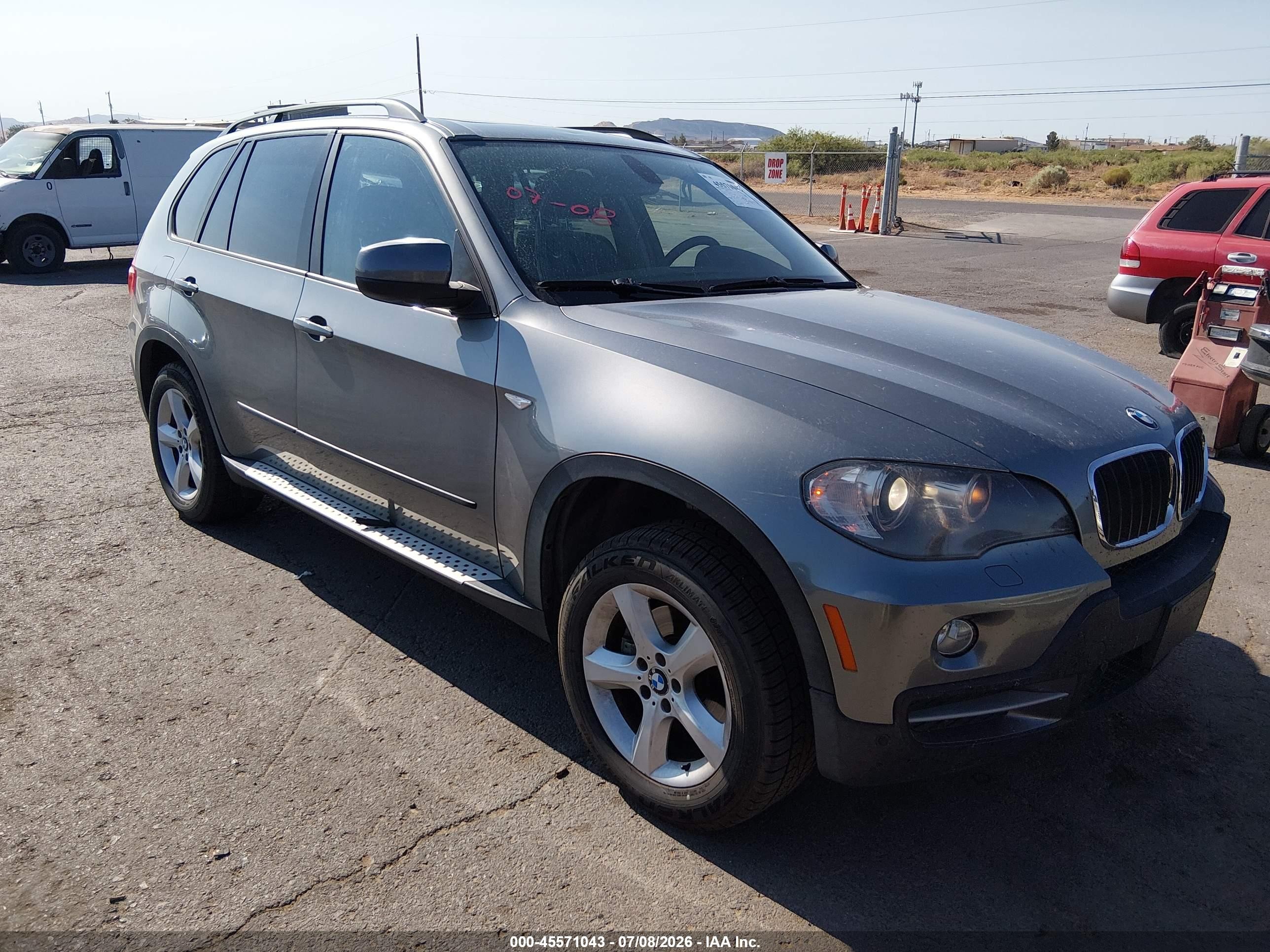 2010 BMW X5 30i, VIN 5UXFE4C52AL381259 — Rear end