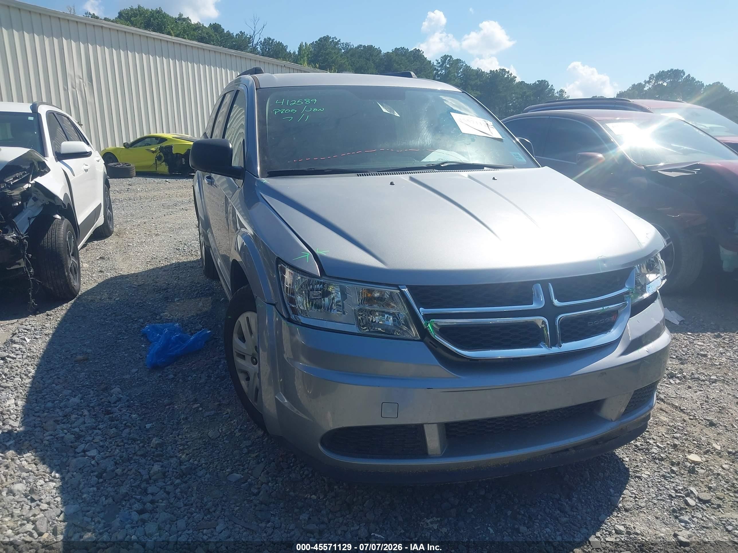 2016 Dodge Journey SE, VIN 3C4PDCABXGT233434 — Перед