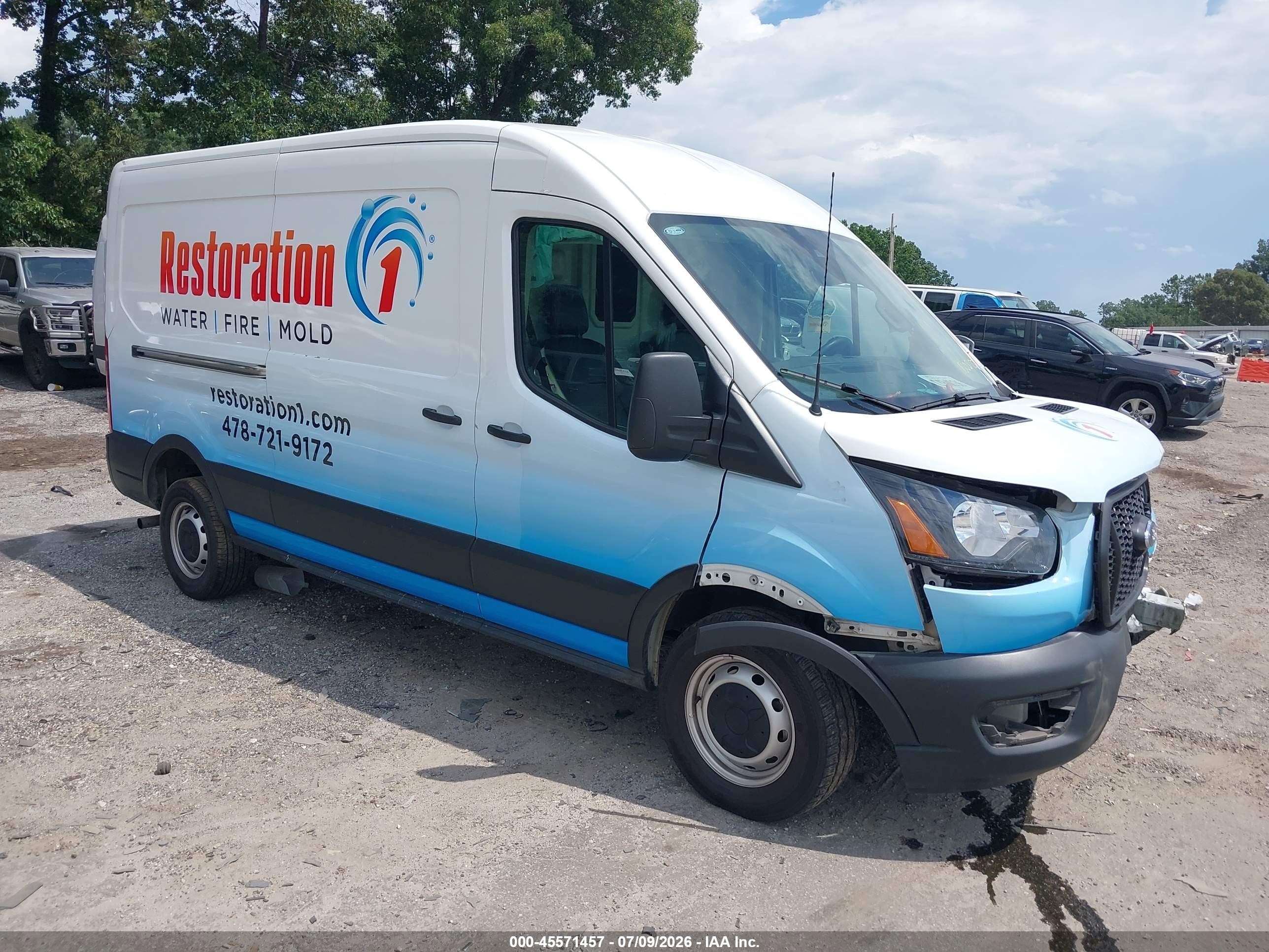 2023 Ford Transit Cargo, VIN 1FTBR1C8XPKB05195 — Front end