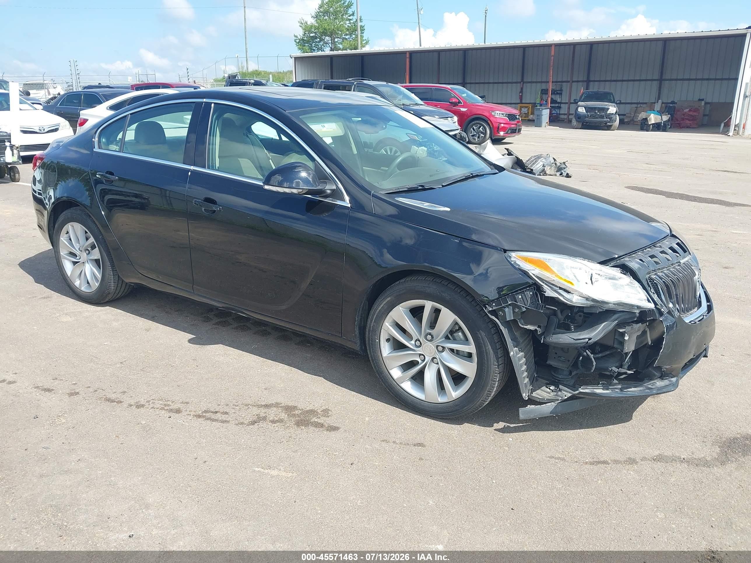 2014 Buick Regal, VIN 2G4GK5EX7E9224676 — Front end