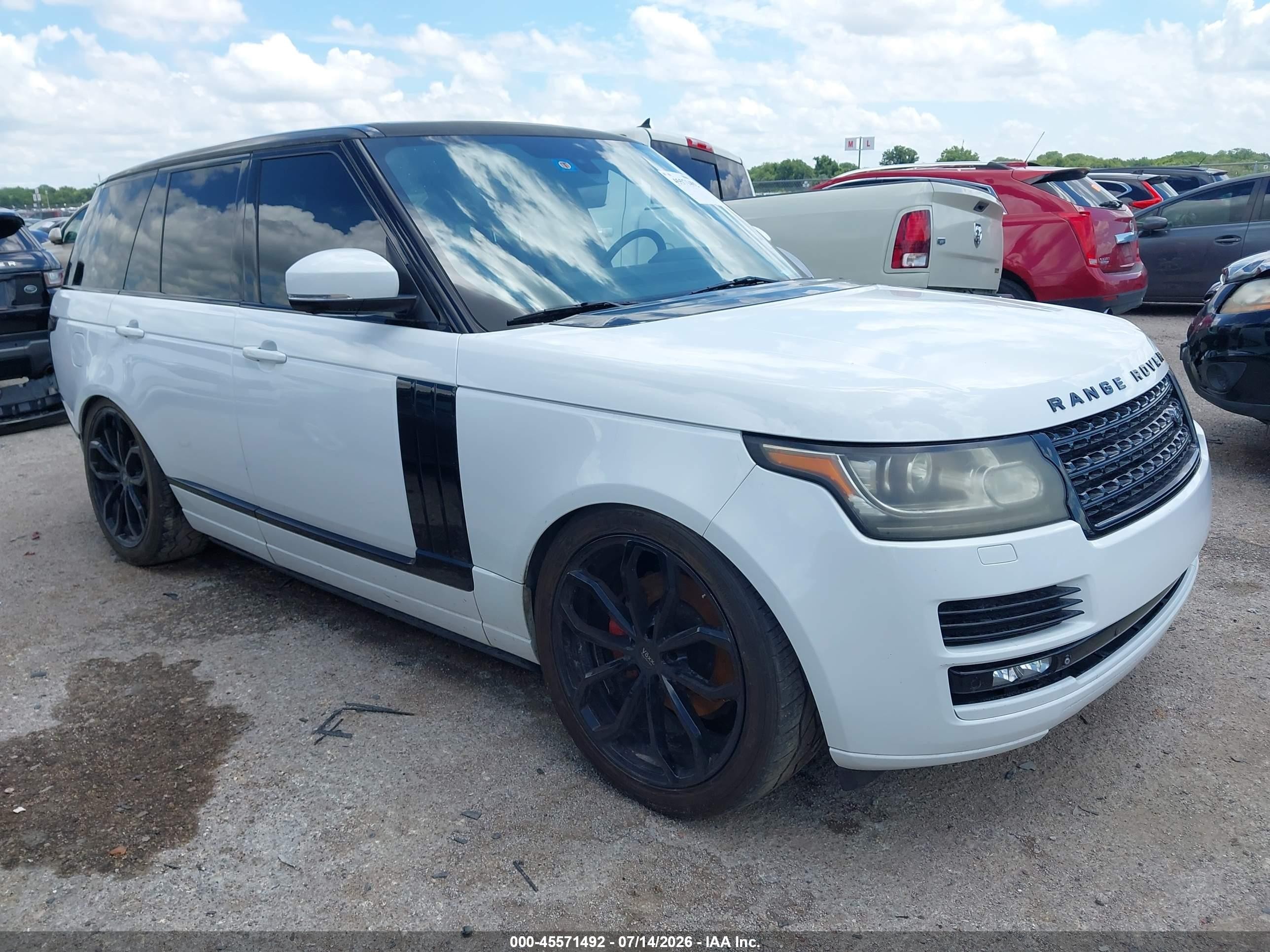 2014 Land Rover Range Rover HSE, VIN SALGS2WF3EA157953 — Normal wear