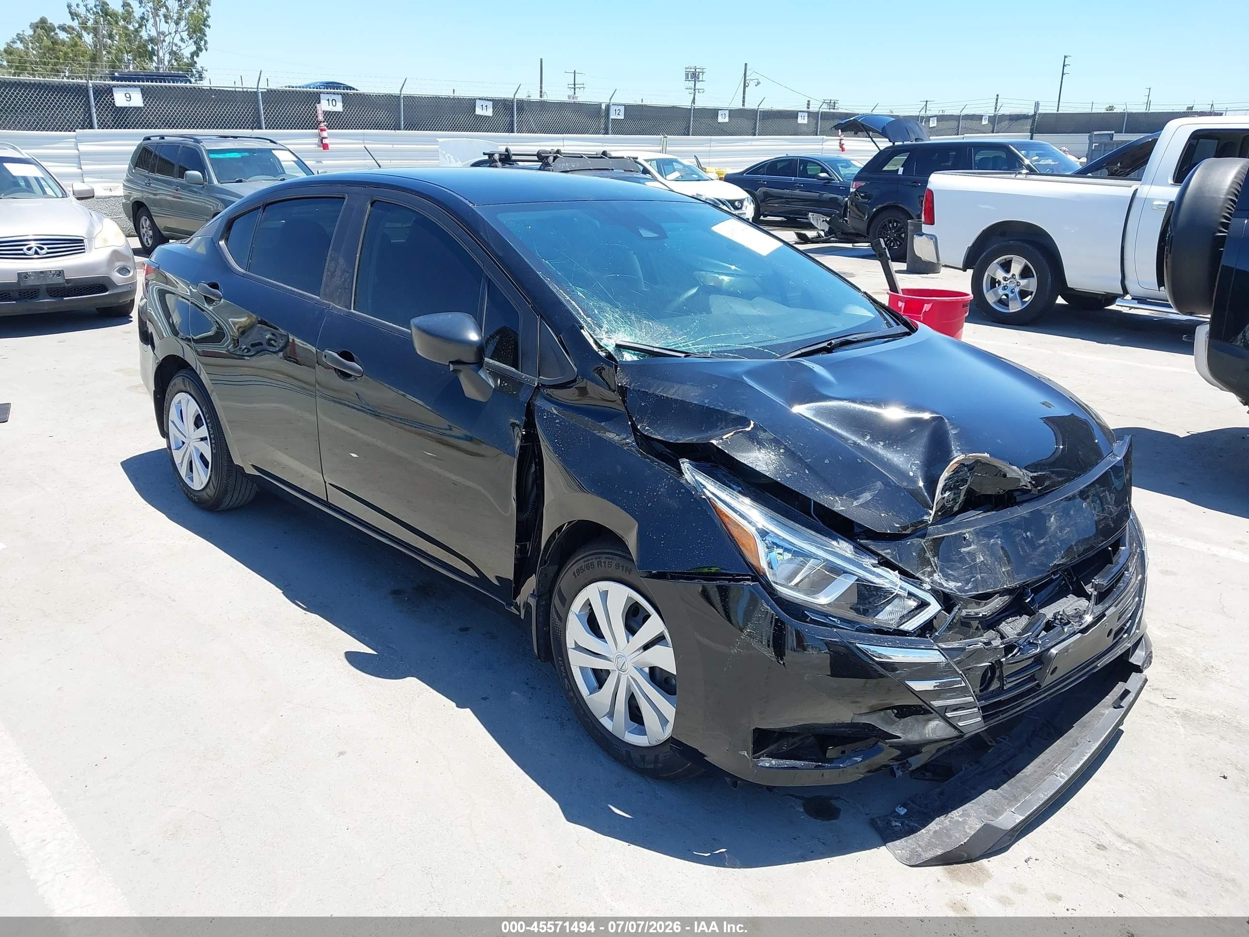 2024 Nissan Versa S, VIN 3N1CN8DVXRL917632 — Front end