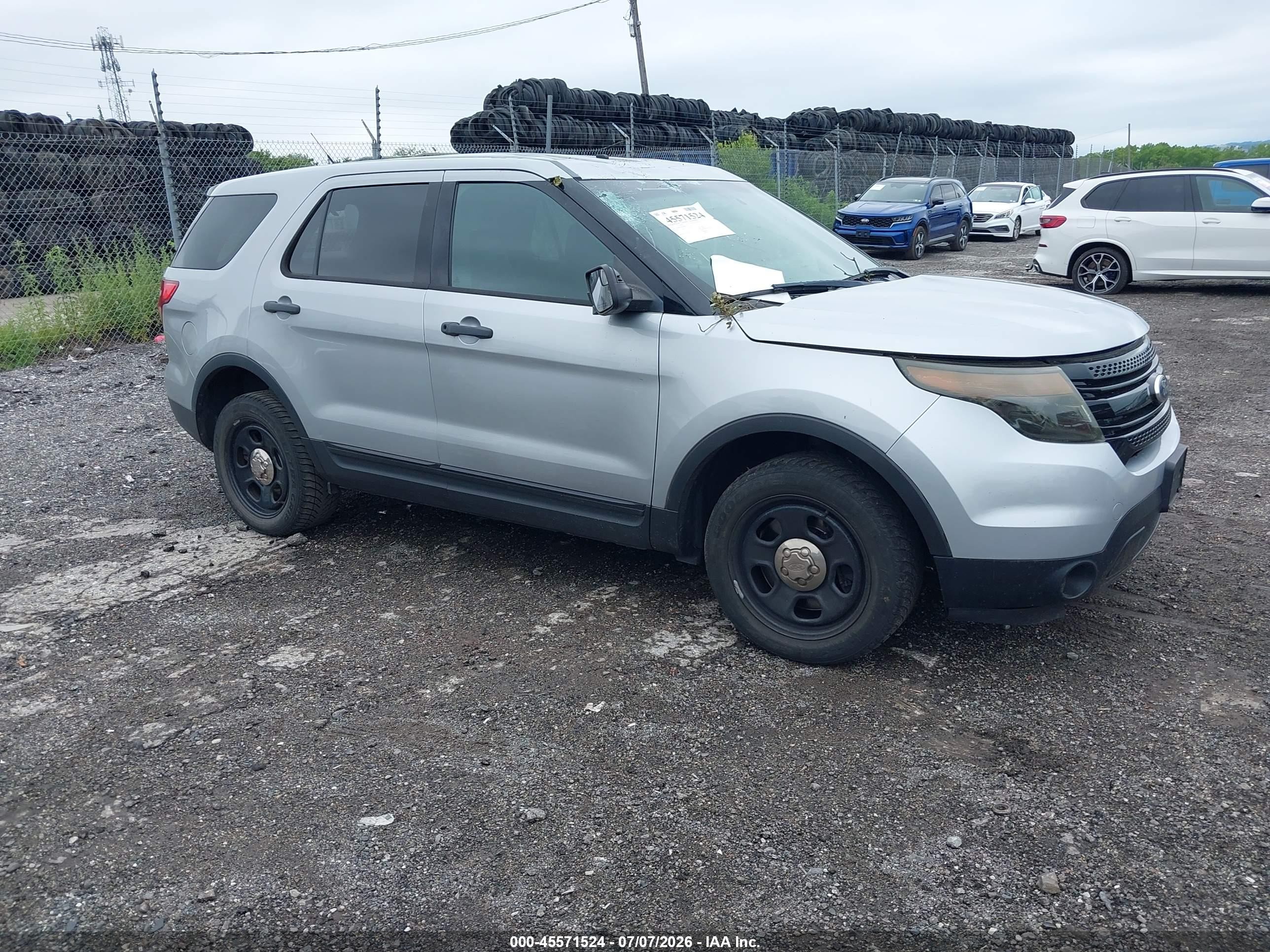 2013 Ford Police Interceptor Utility, VIN 1FM5K8AR8DGB08211 — Roof