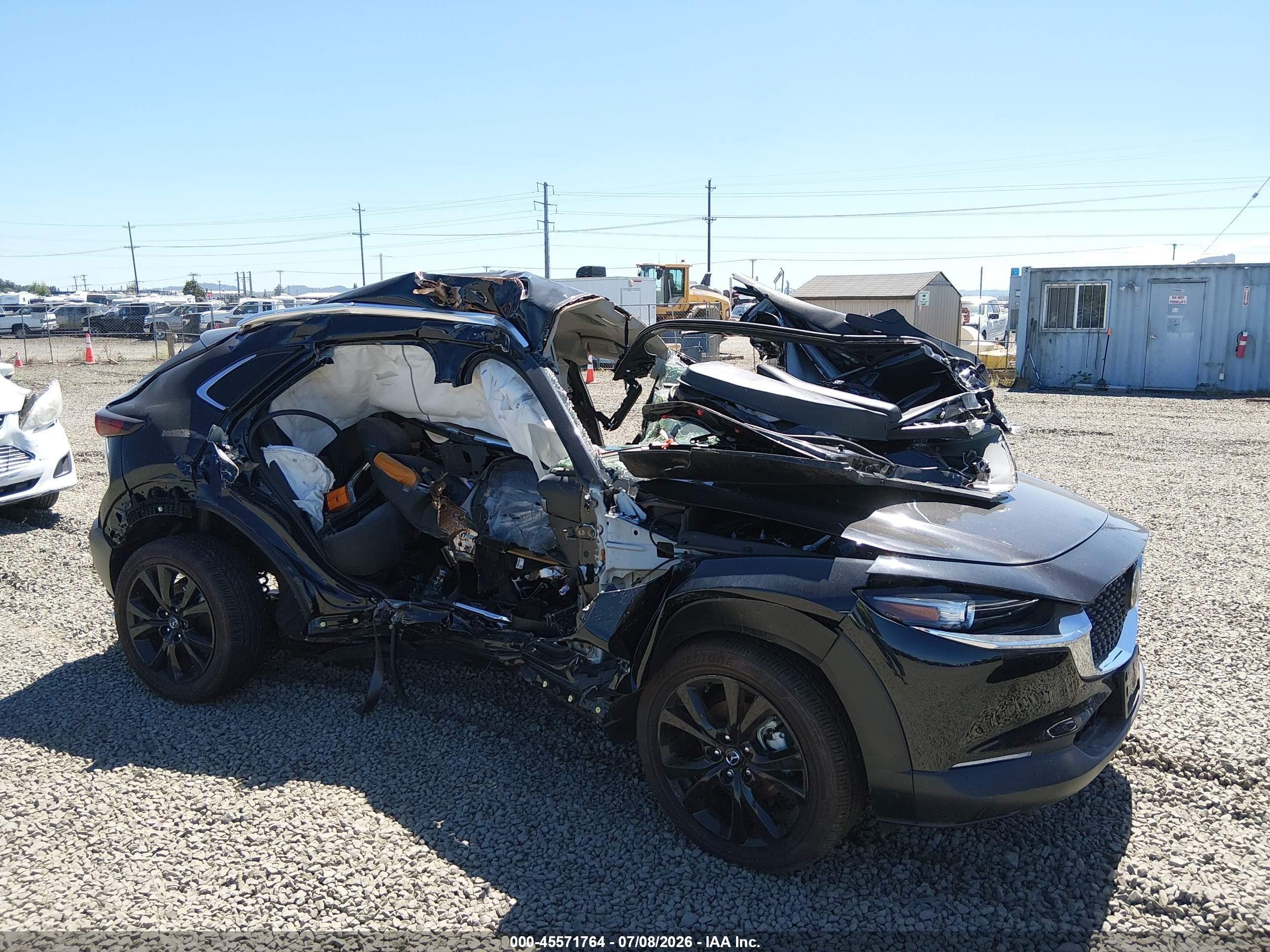 2024 Mazda CX-30 S Select Sport, VIN 3MVDMBBM0RM699138 — Side