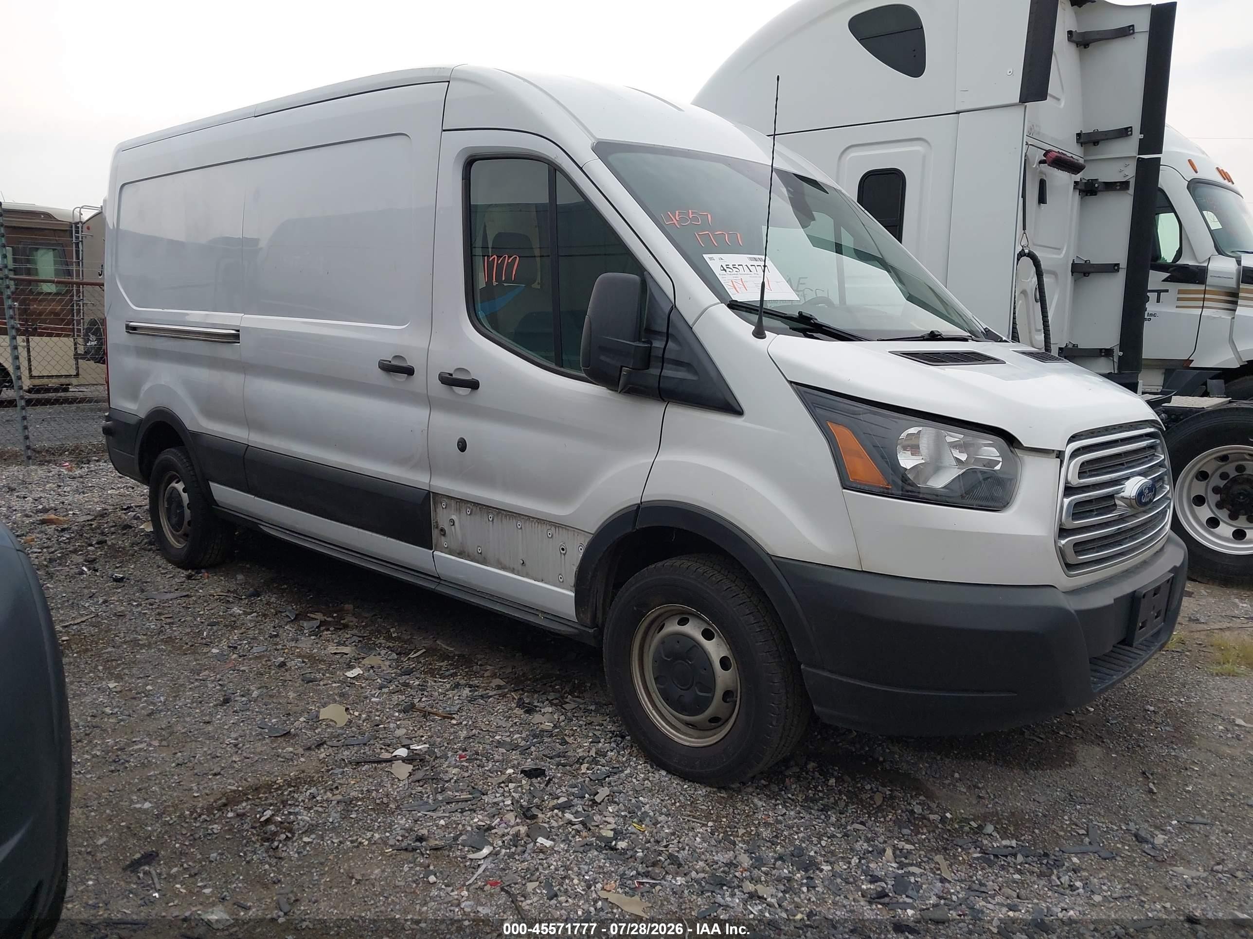 2019 Ford Transit, VIN 1FTYR2CM5KKA01607 — Rear end