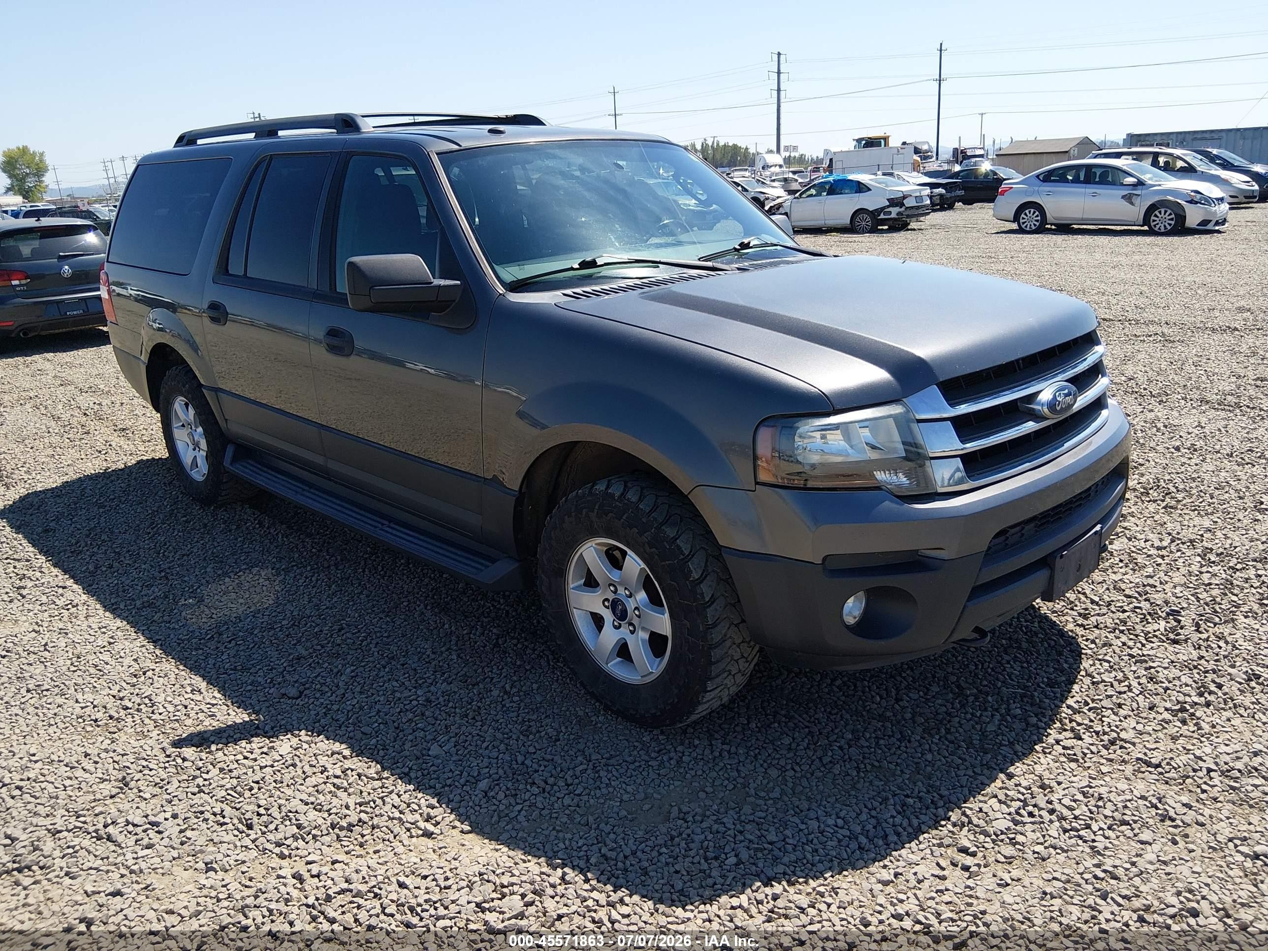2016 Ford Expedition Max XL, VIN 1FMJK1GTXGEF43868 — Normal wear