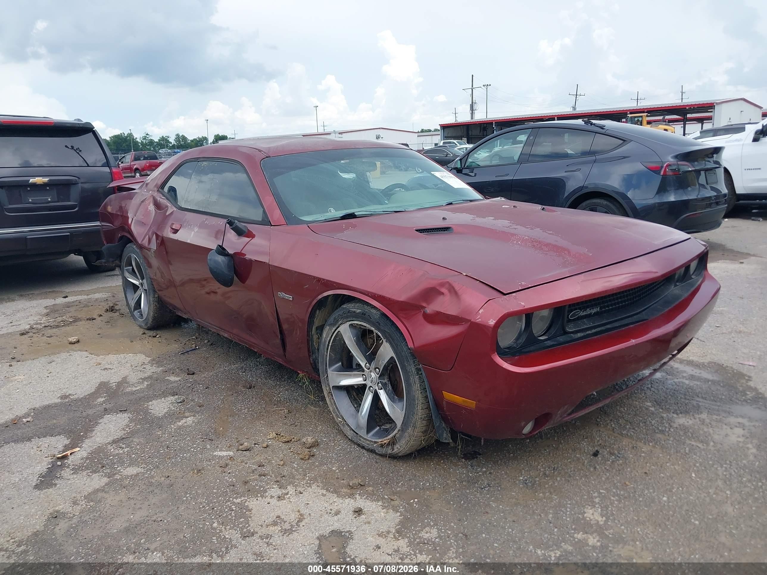 2014 Dodge Challenger SXT, VIN 2C3CDYAG2EH217911 — Rollover