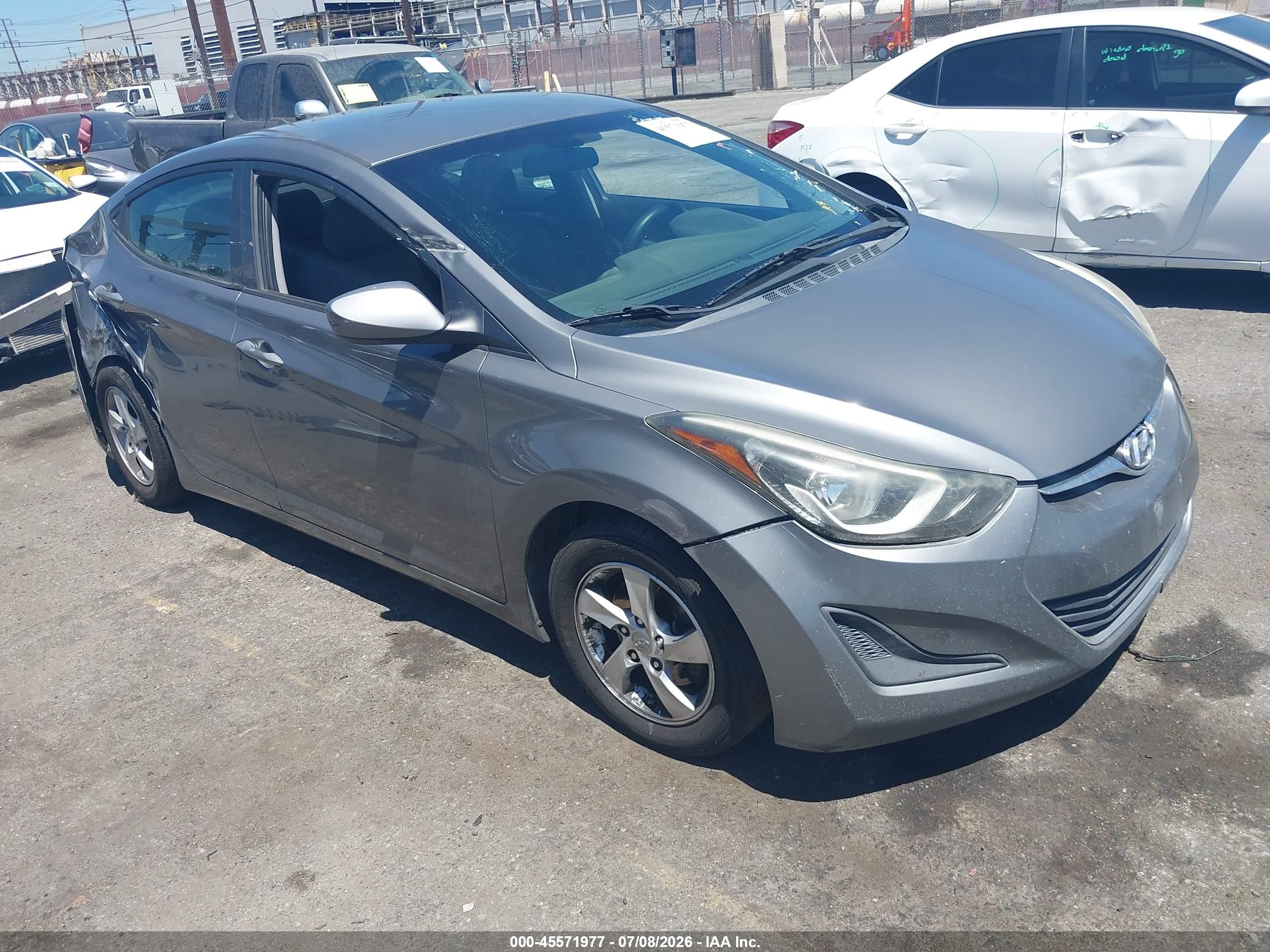 2014 Hyundai Elantra SE, VIN 5NPDH4AE9EH463468 — All over