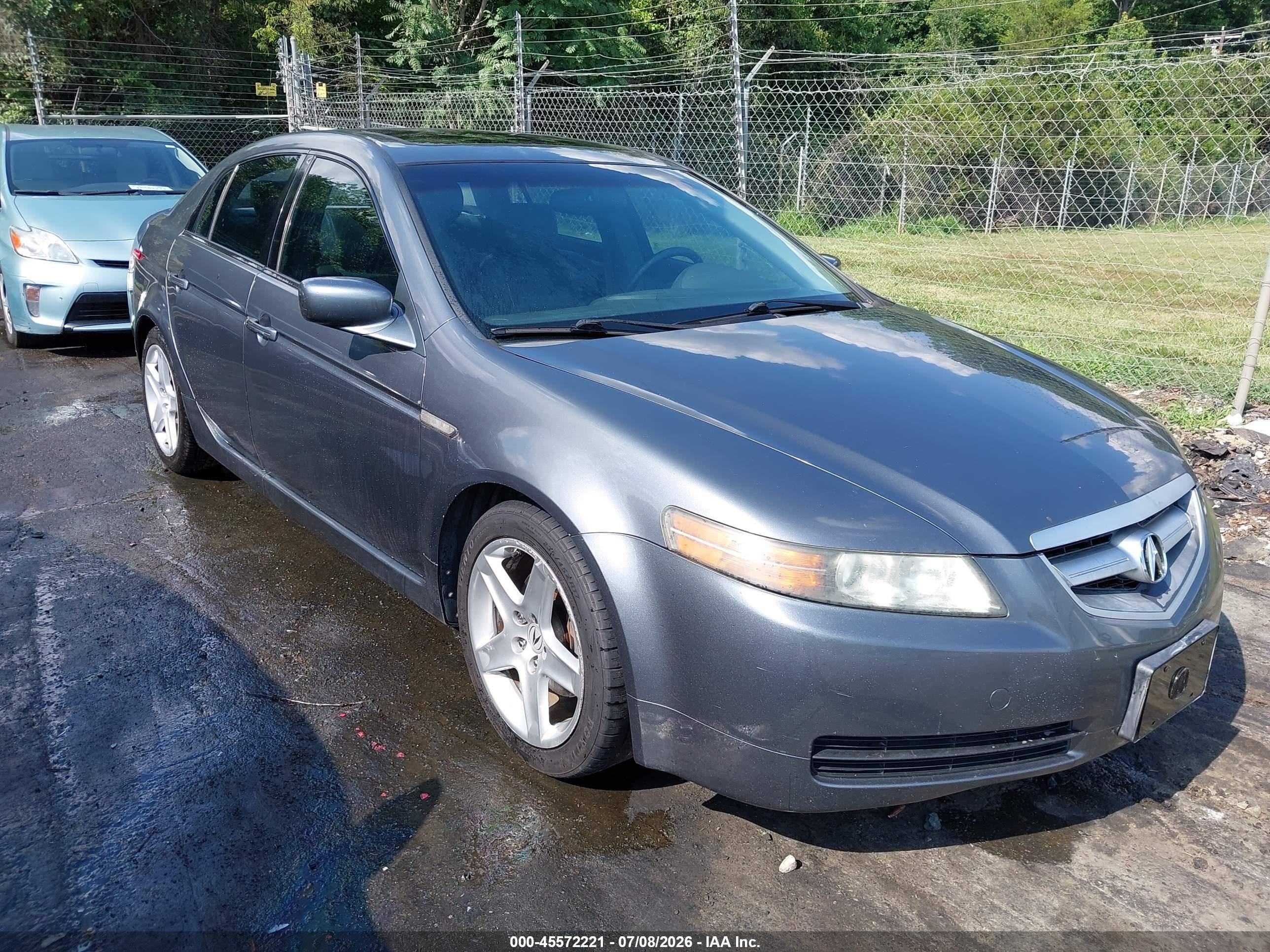2006 Acura TL, VIN 19UUA66226A039283 — Front end