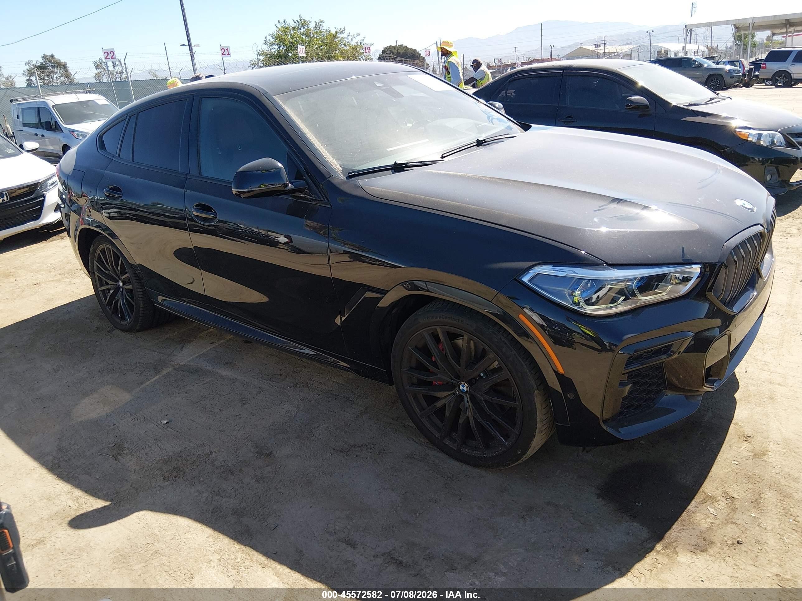 2022 BMW X6 xDrive40i, VIN 5UXCY6C06N9M42450 — Rear end