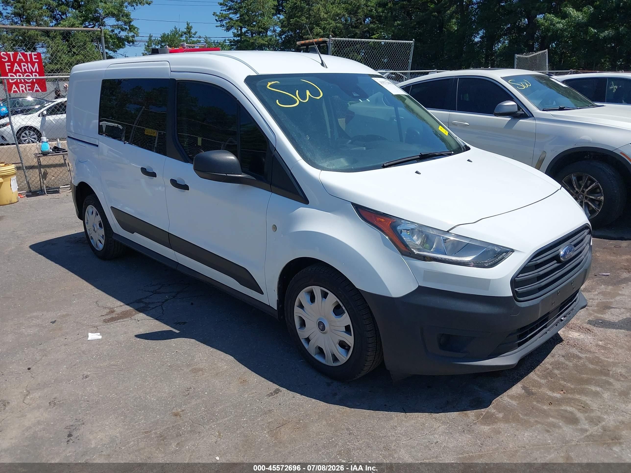 2022 Ford Transit Connect XL, VIN NM0LE7S21N1506375 — Front end