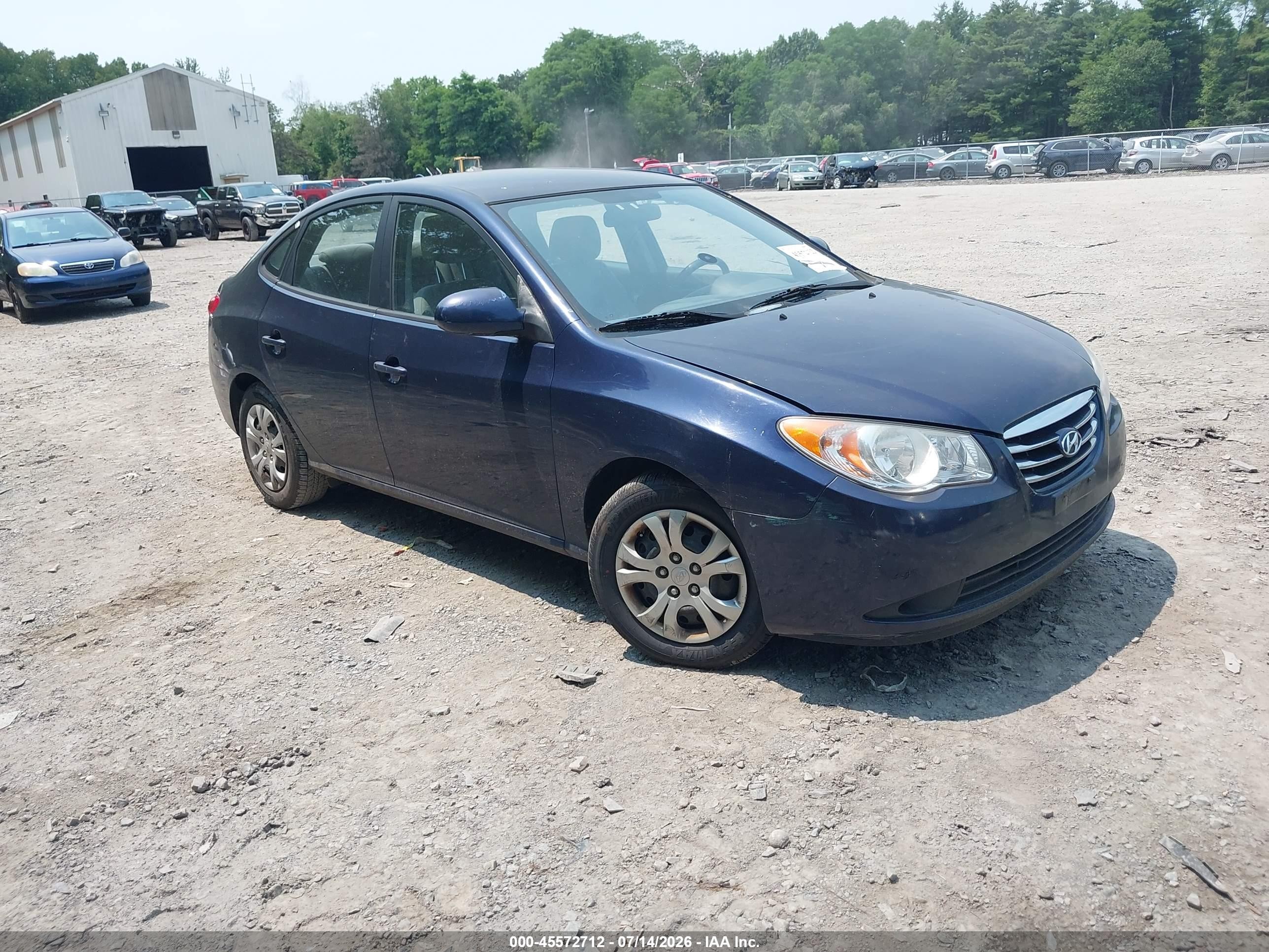 2010 Hyundai Elantra GLS, VIN KMHDU4AD1AU987566 — Normal wear