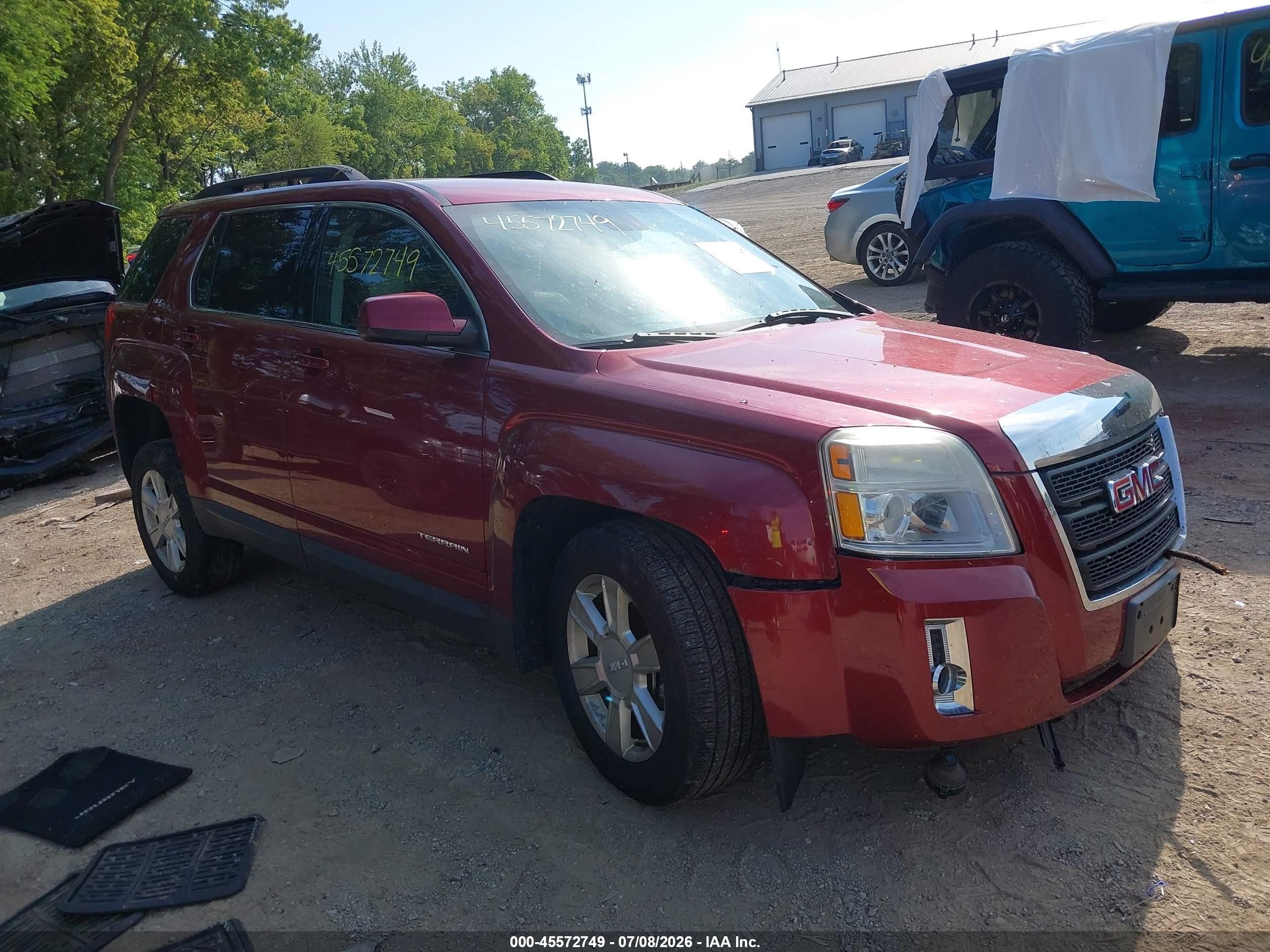2012 GMC Terrain SLT-1, VIN 2GKALUEK1C6393147 — Front end