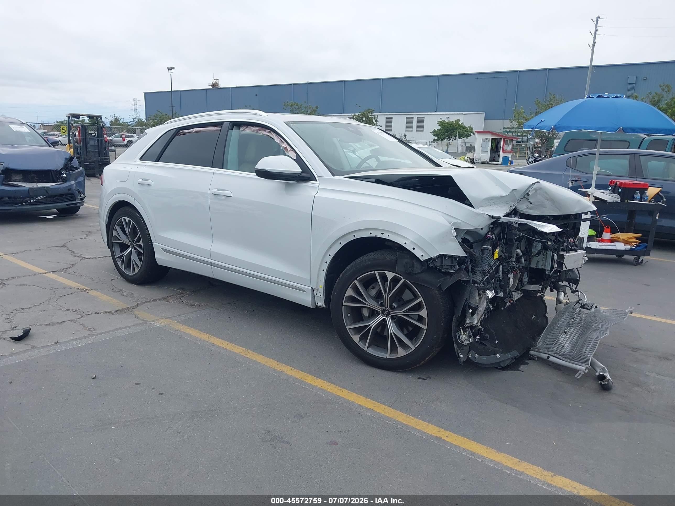 2024 Audi Q8 Premium Plus, VIN WA1BVBF16RD003619 — Front end