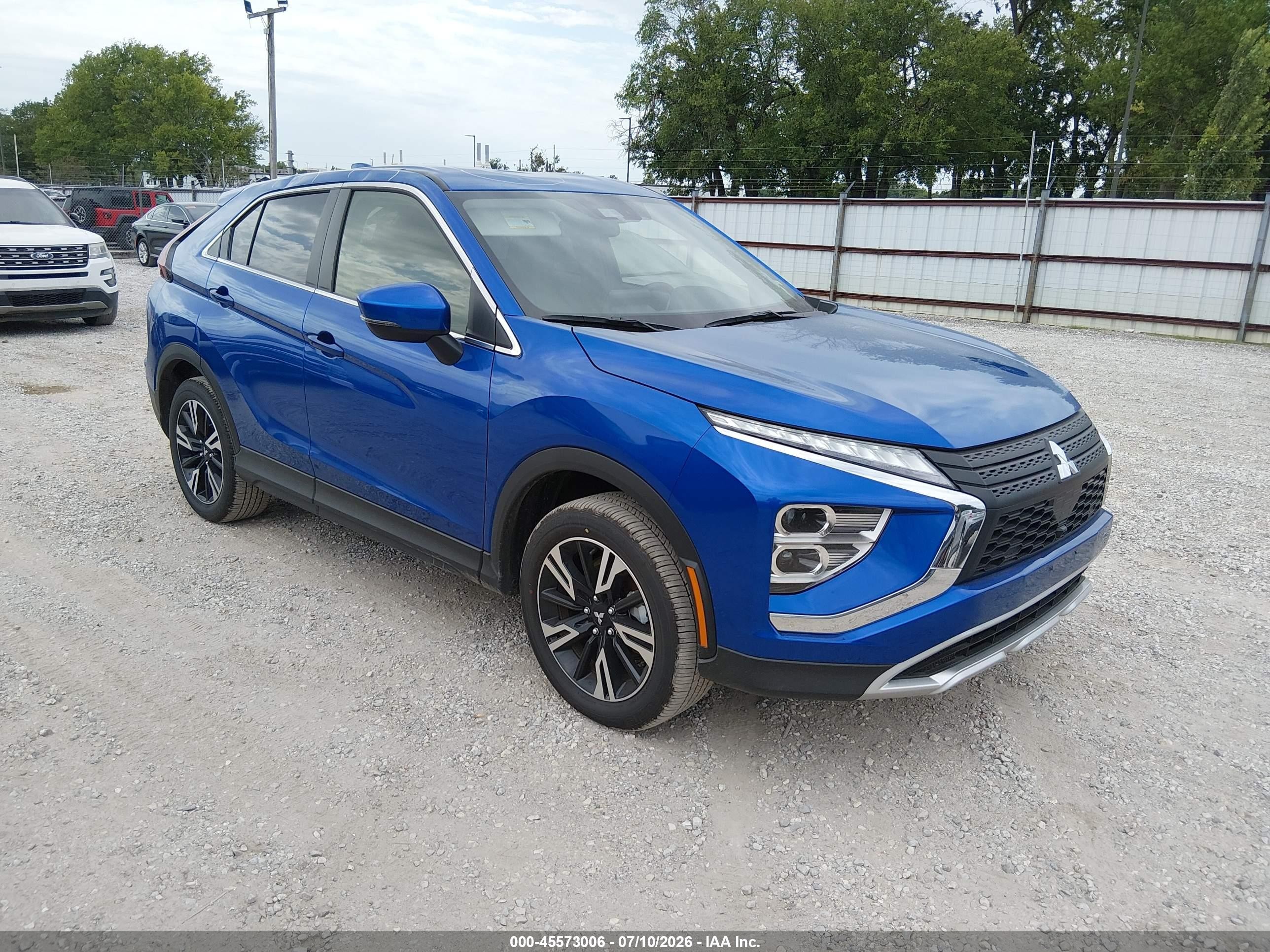 2026 Mitsubishi Eclipse Cross Black Edition, VIN JA4ATWAA3TZ029508 — Крыша