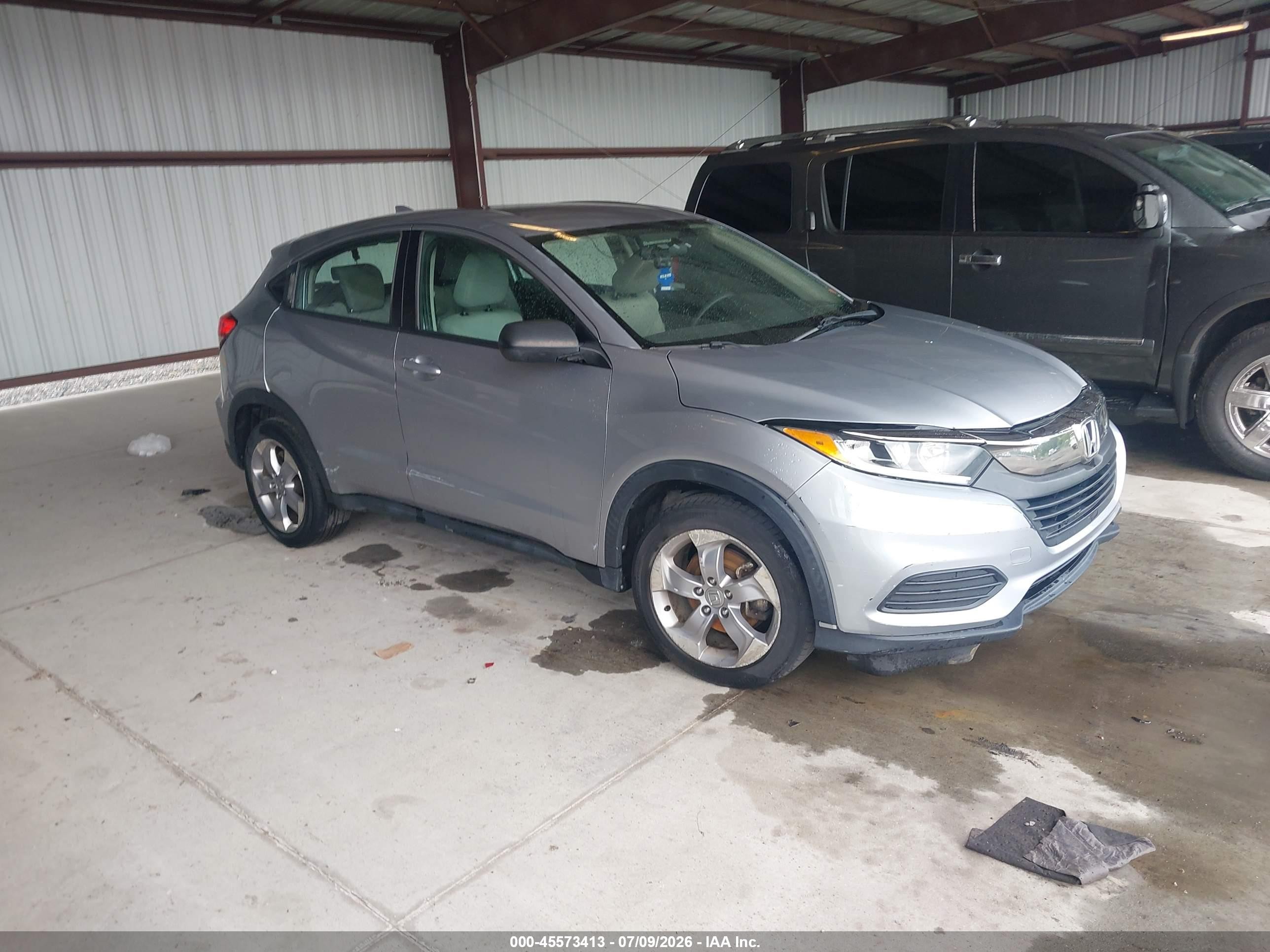 2020 Honda HR-V LX, VIN 3CZRU6H31LG701511 — Обычный износ
