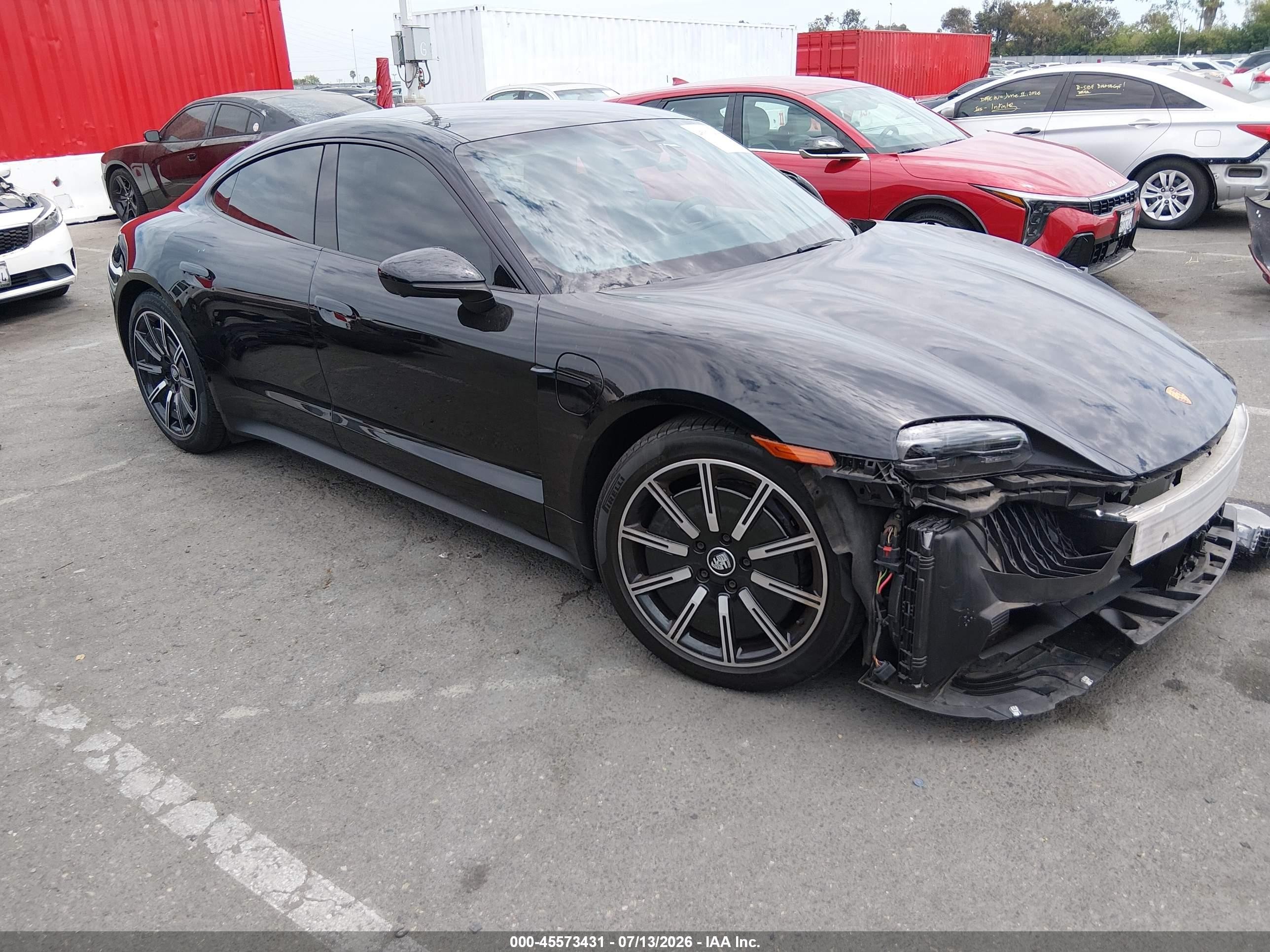 2023 Porsche Taycan, VIN WP0AA2Y18PSA17138 — Перед