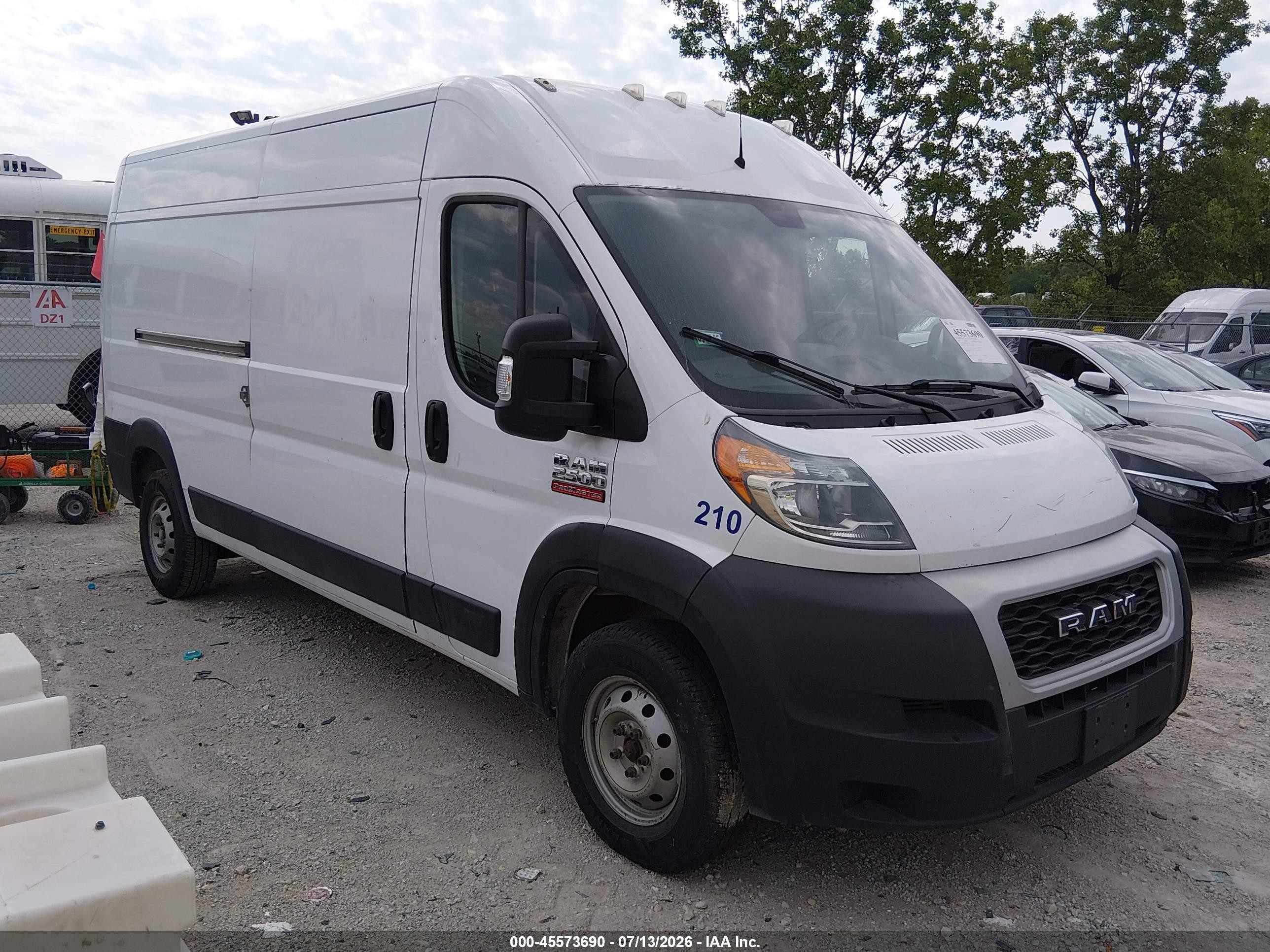 2019 Ram ProMaster Cargo, VIN 3C6TRVDGXKE512406 — Normal wear