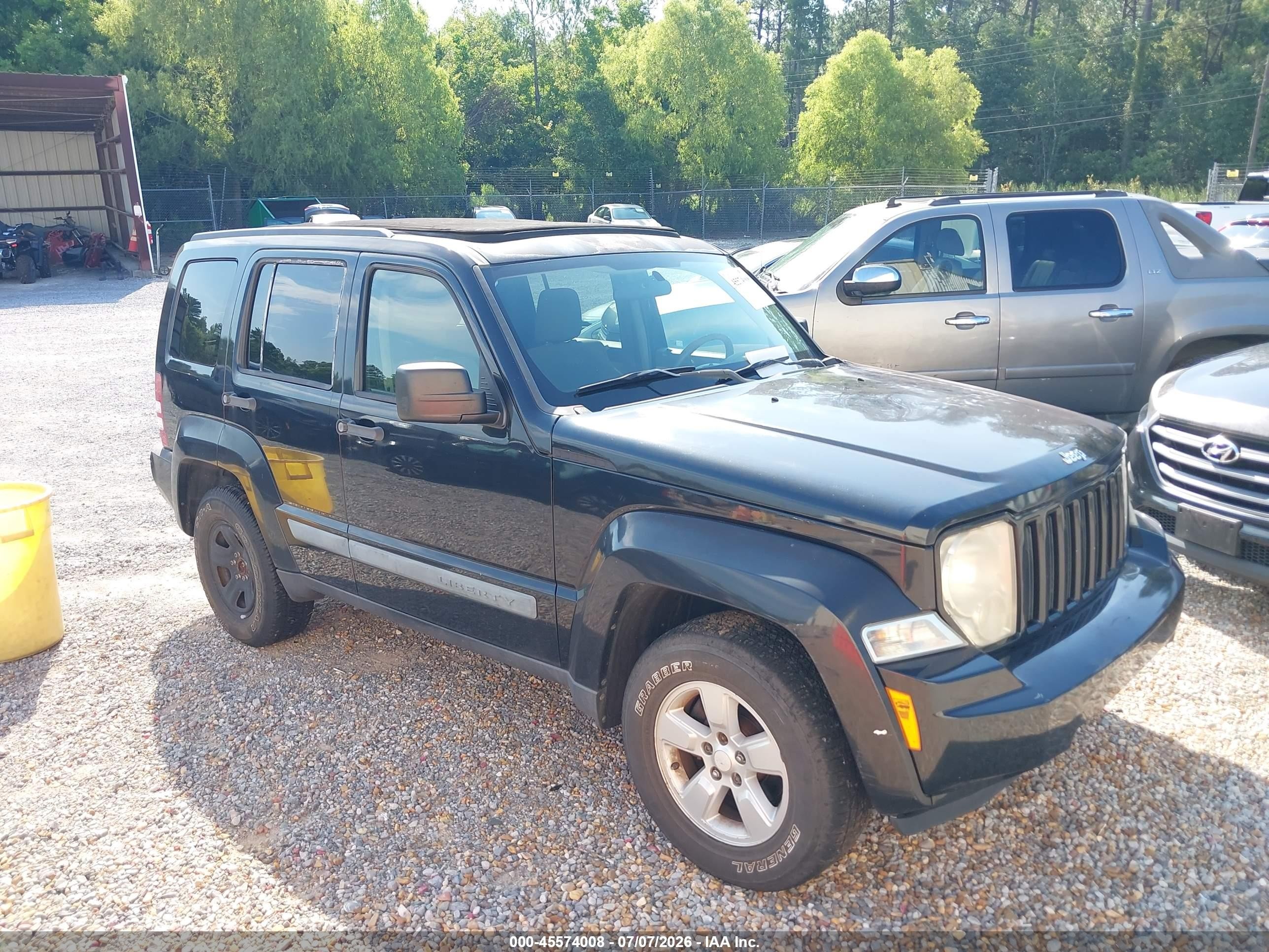 2009 Jeep Liberty Sport, VIN 1J8GP28K89W548780 — Normal wear