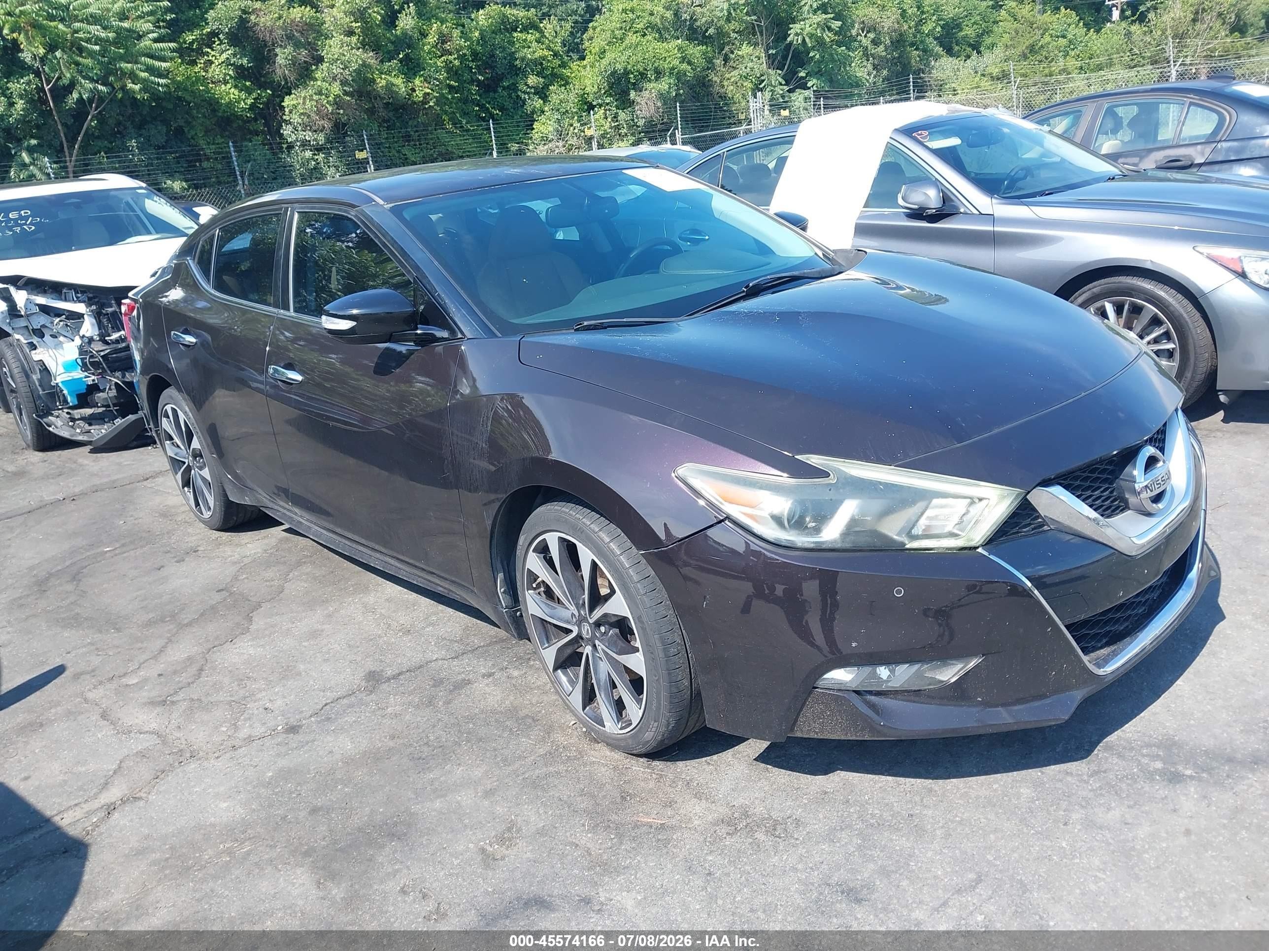 2016 Nissan Maxima S, VIN 1N4AA6AP8GC389808 — Бок