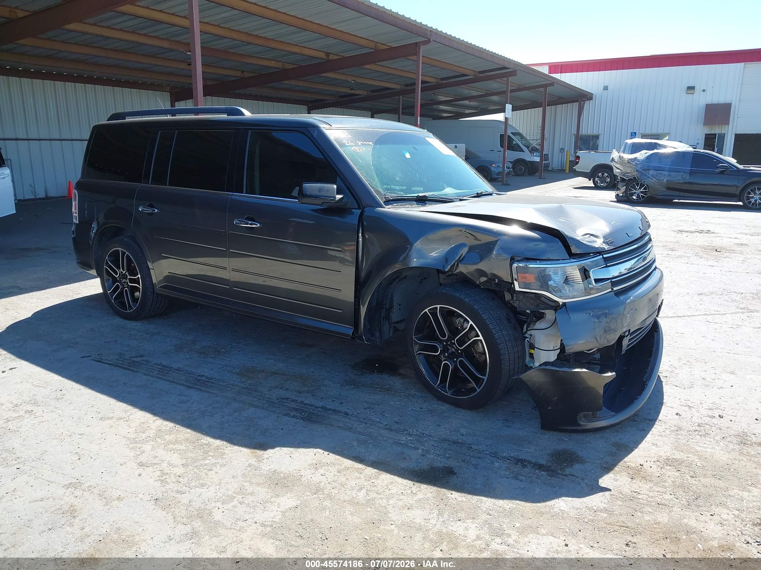 2015 Ford Flex SEL, VIN 2FMHK6C86FBA14814 — Перед