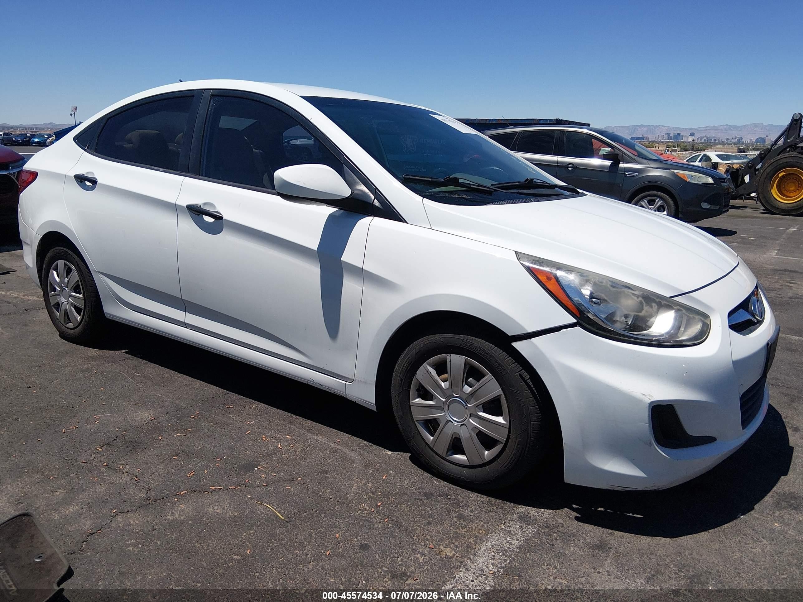 2012 Hyundai Accent GLS, VIN KMHCT4AE3CU047358 — Normal wear