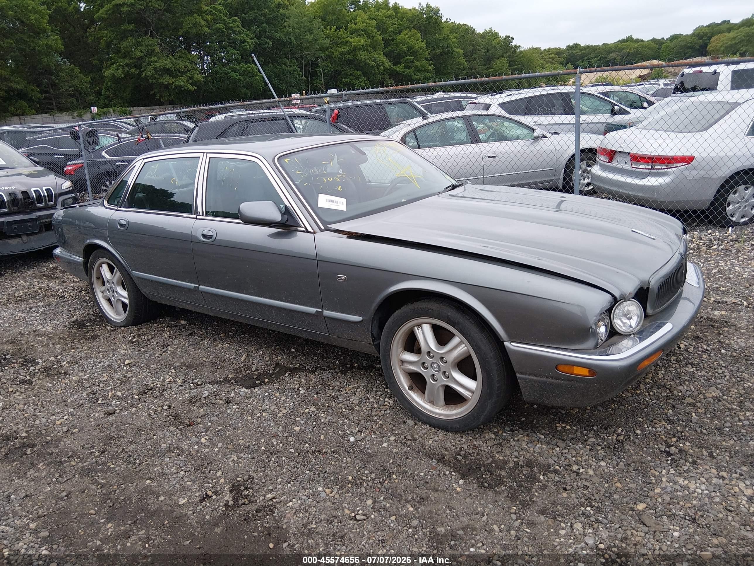 2002 Jaguar XJ Sport, VIN SAJDA12C32LF49337 — All over