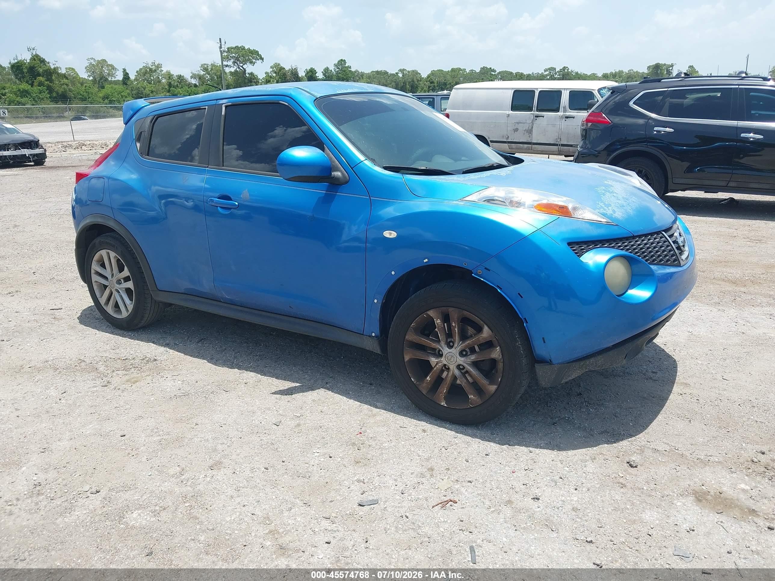 2011 Nissan Juke SV, VIN JN8AF5MV8BT026163 — Normal wear
