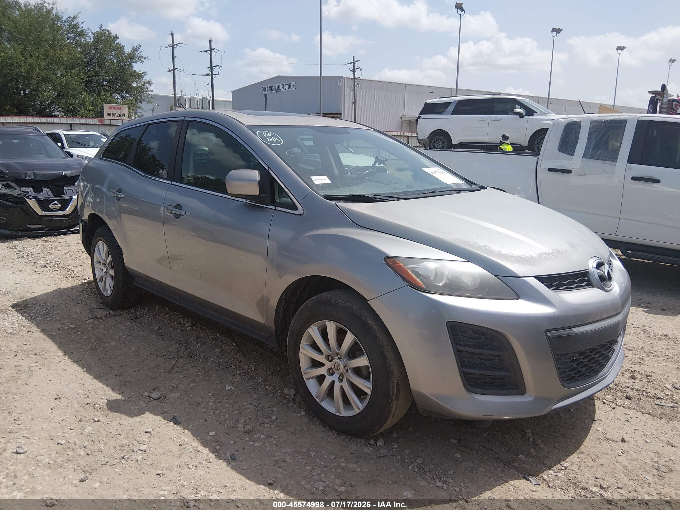 2011 Mazda CX-7 i Sport, VIN JM3ER2BM6B0368832 — Rear end