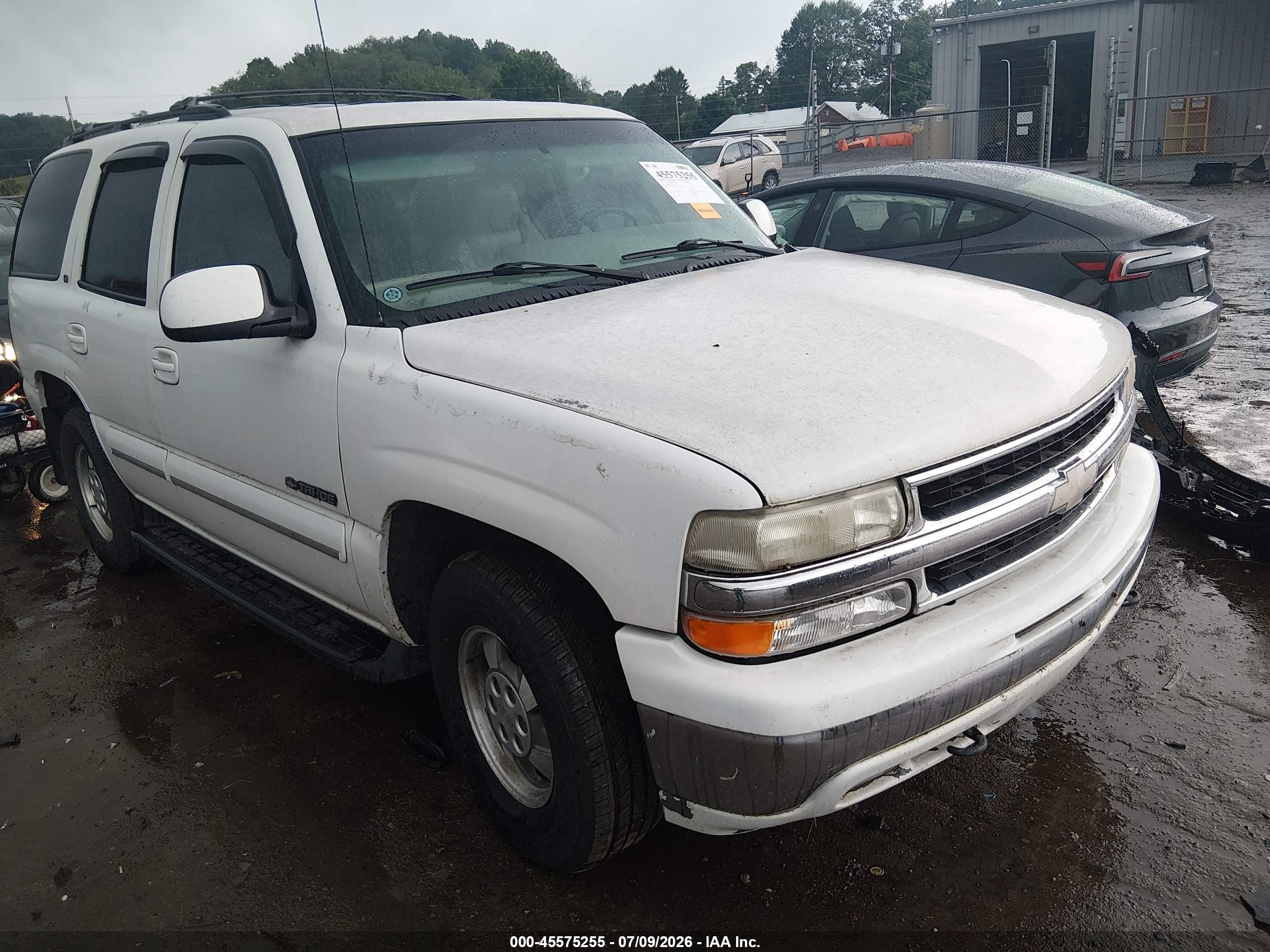 2001 Chevrolet Tahoe LT, VIN 1GNEK13T91J158447 — Normal wear