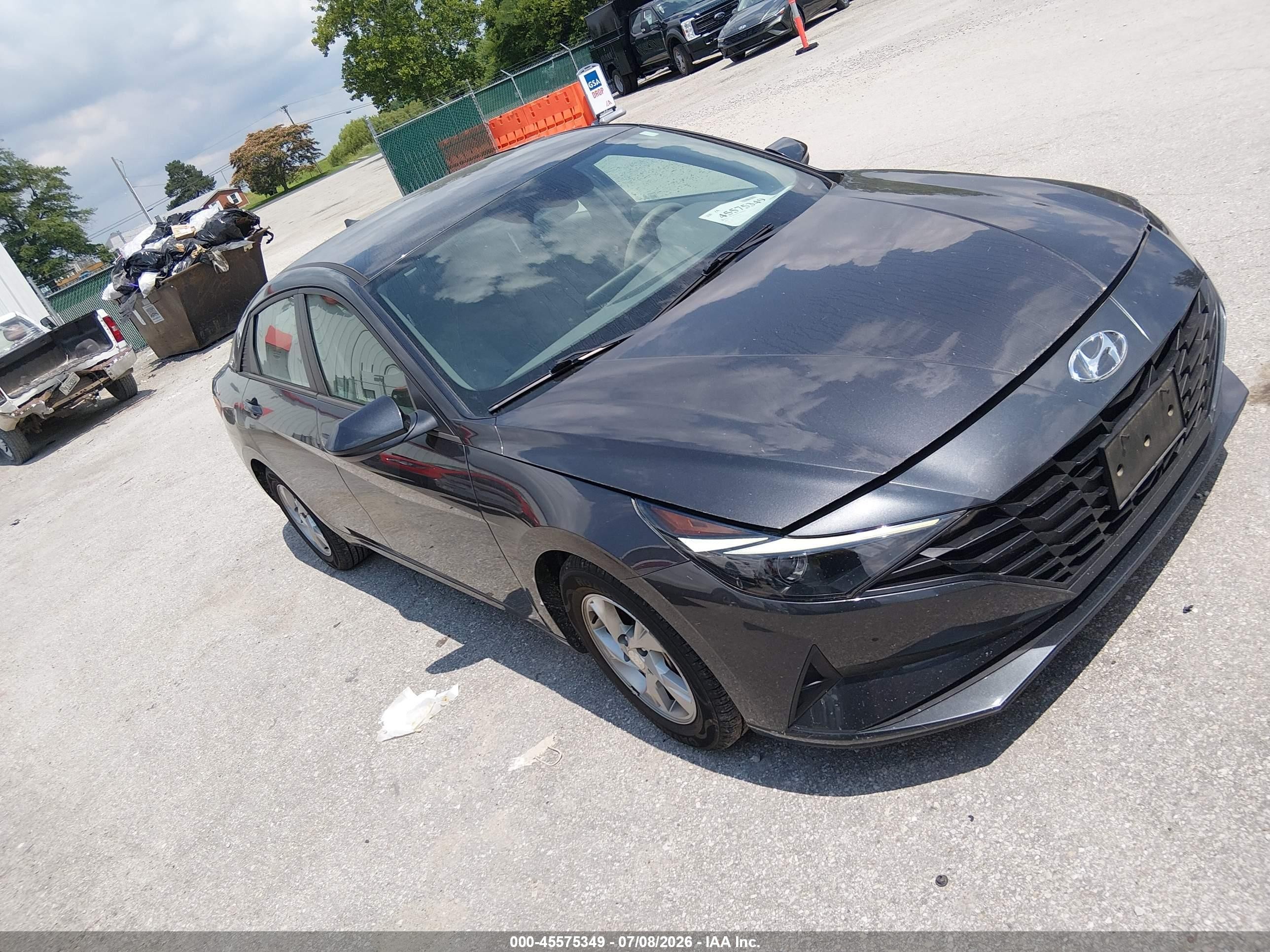 2021 Hyundai Elantra SE, VIN 5NPLL4AG6MH049283 — Normal wear