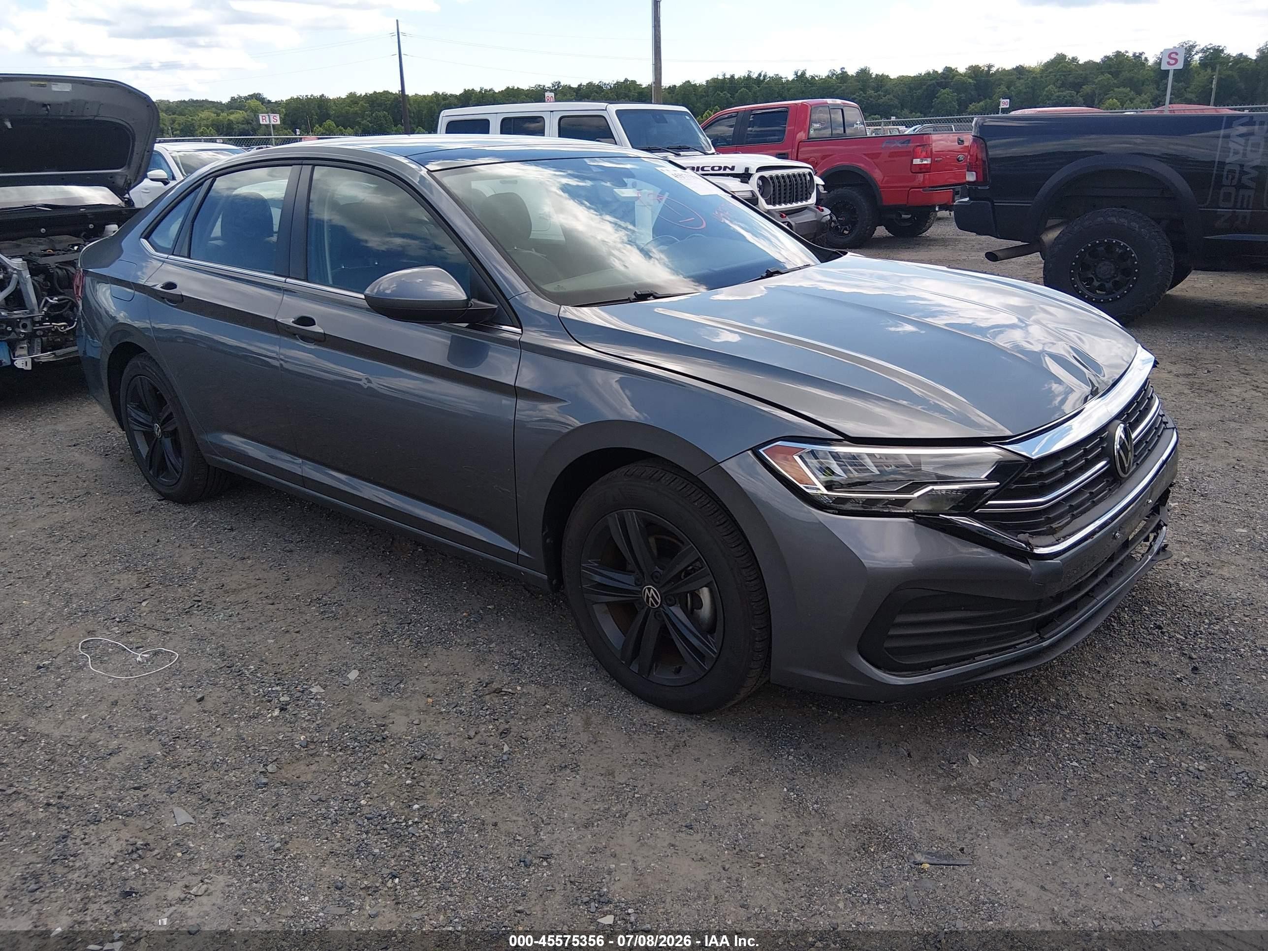 2022 Volkswagen Jetta SE, VIN 3VW7M7BU9NM019630 — Front end