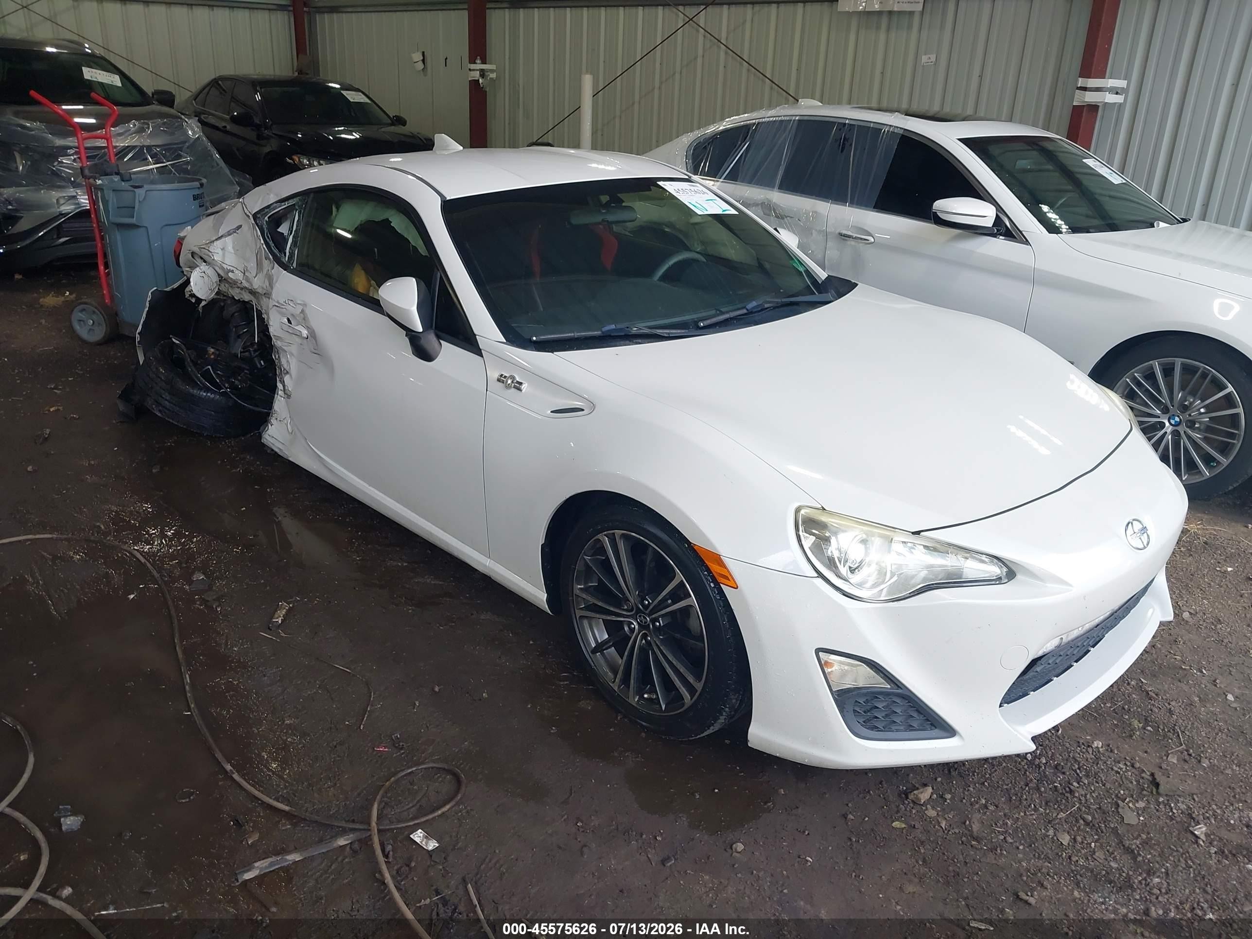 2015 Scion FR-S Release Series 1.0, VIN JF1ZNAA14F8700254 — Side
