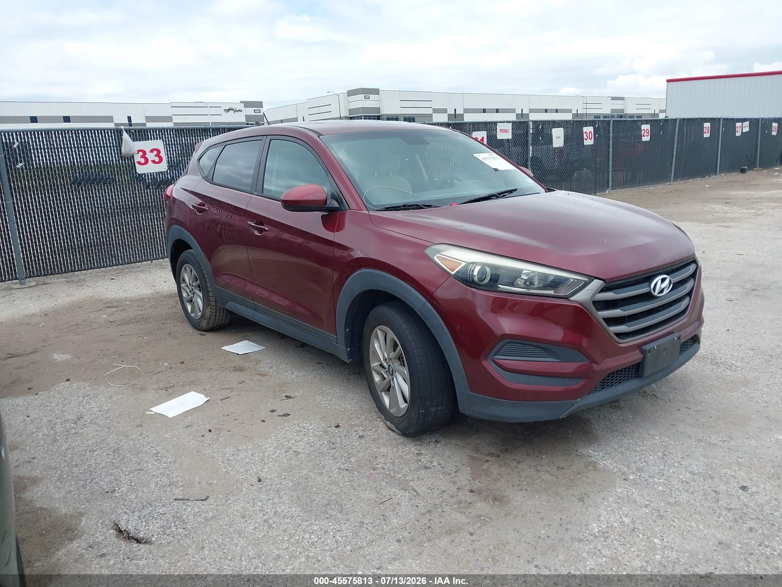 2016 Hyundai Tucson SE, VIN KM8J23A47GU196549 — Normal wear