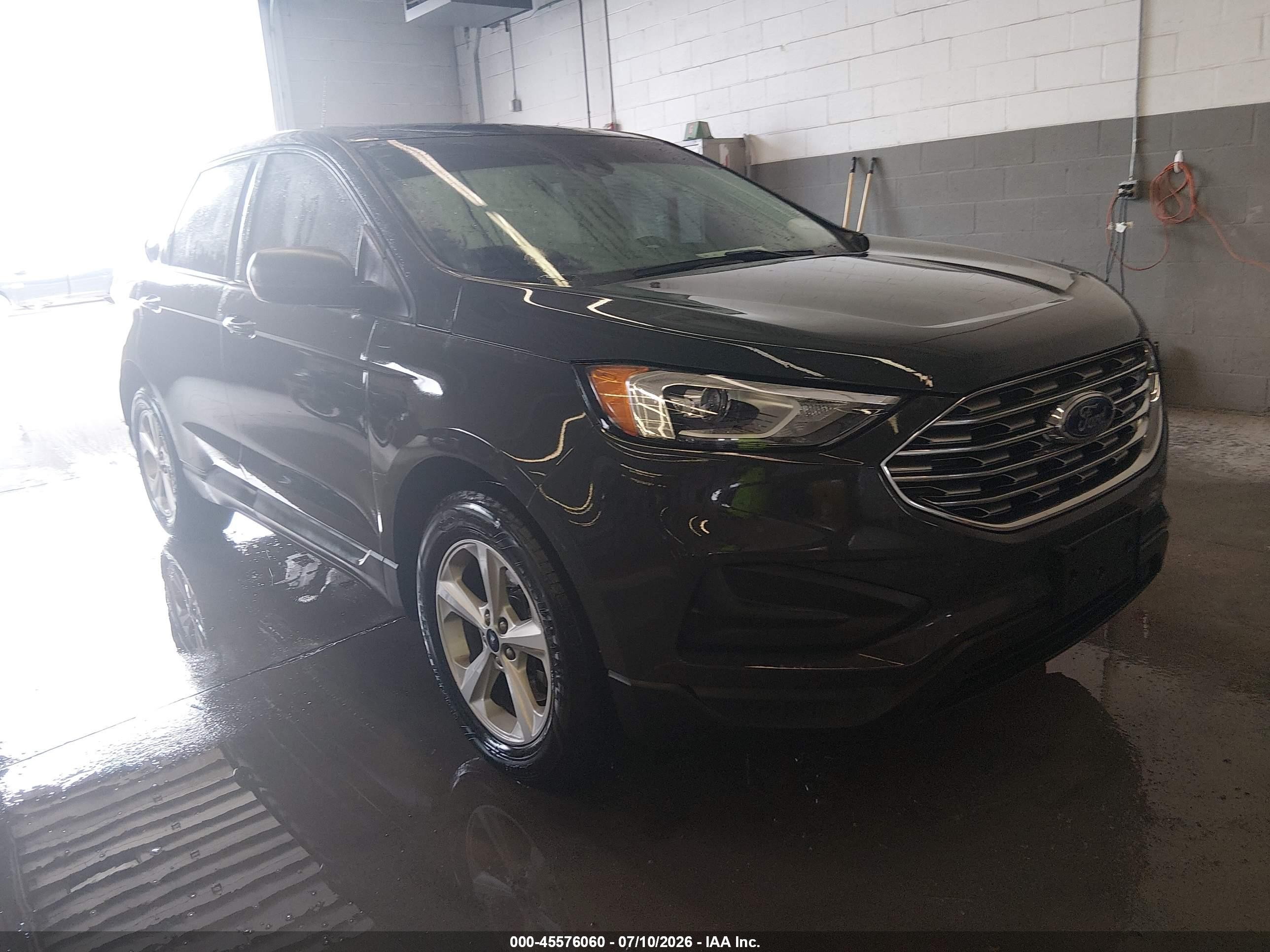2021 Ford Edge SE, VIN 2FMPK4G90MBA48280 — Side
