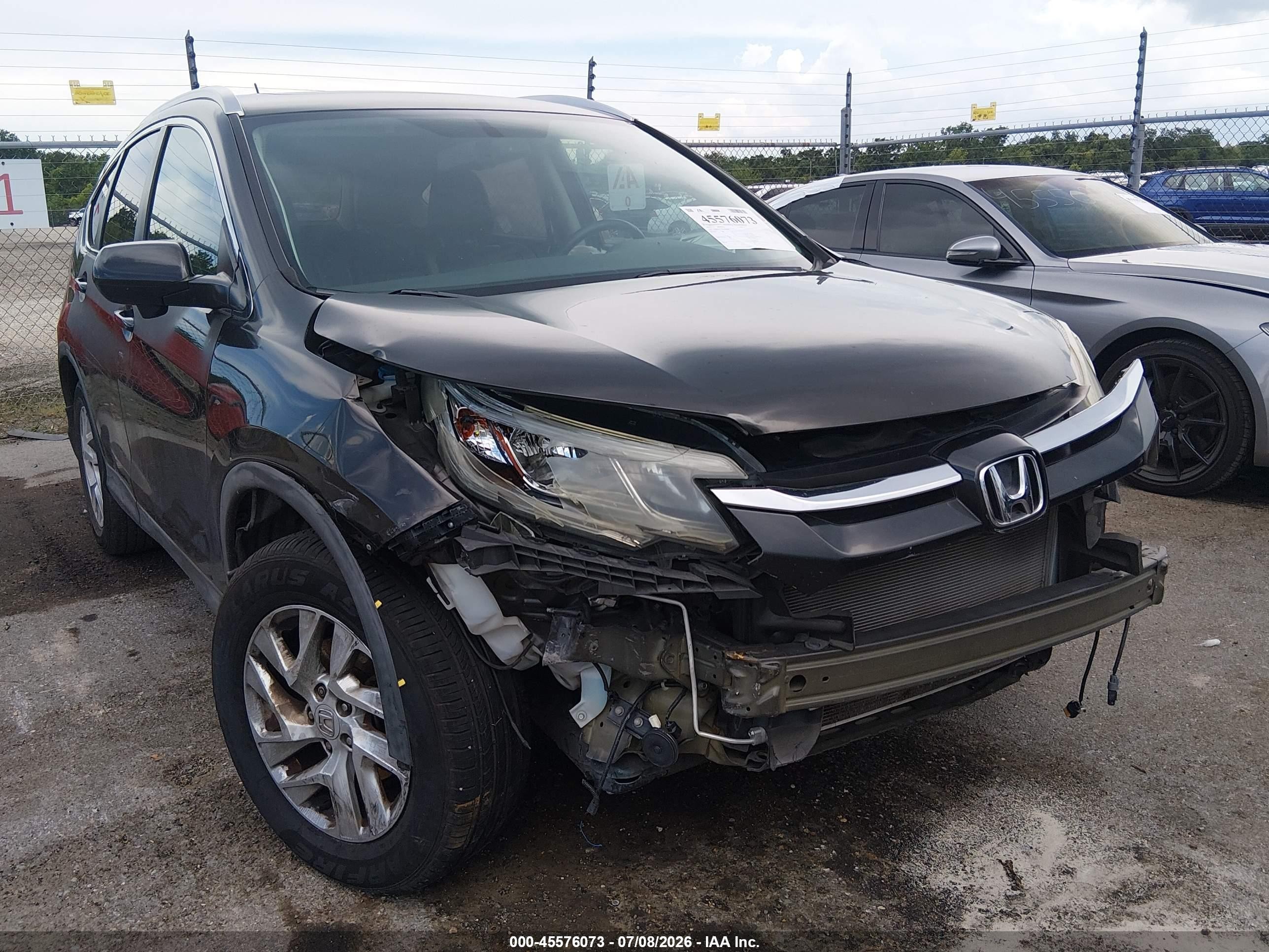 2015 Honda CR-V EX-L, VIN 2HKRM4H70FH638989 — Front end