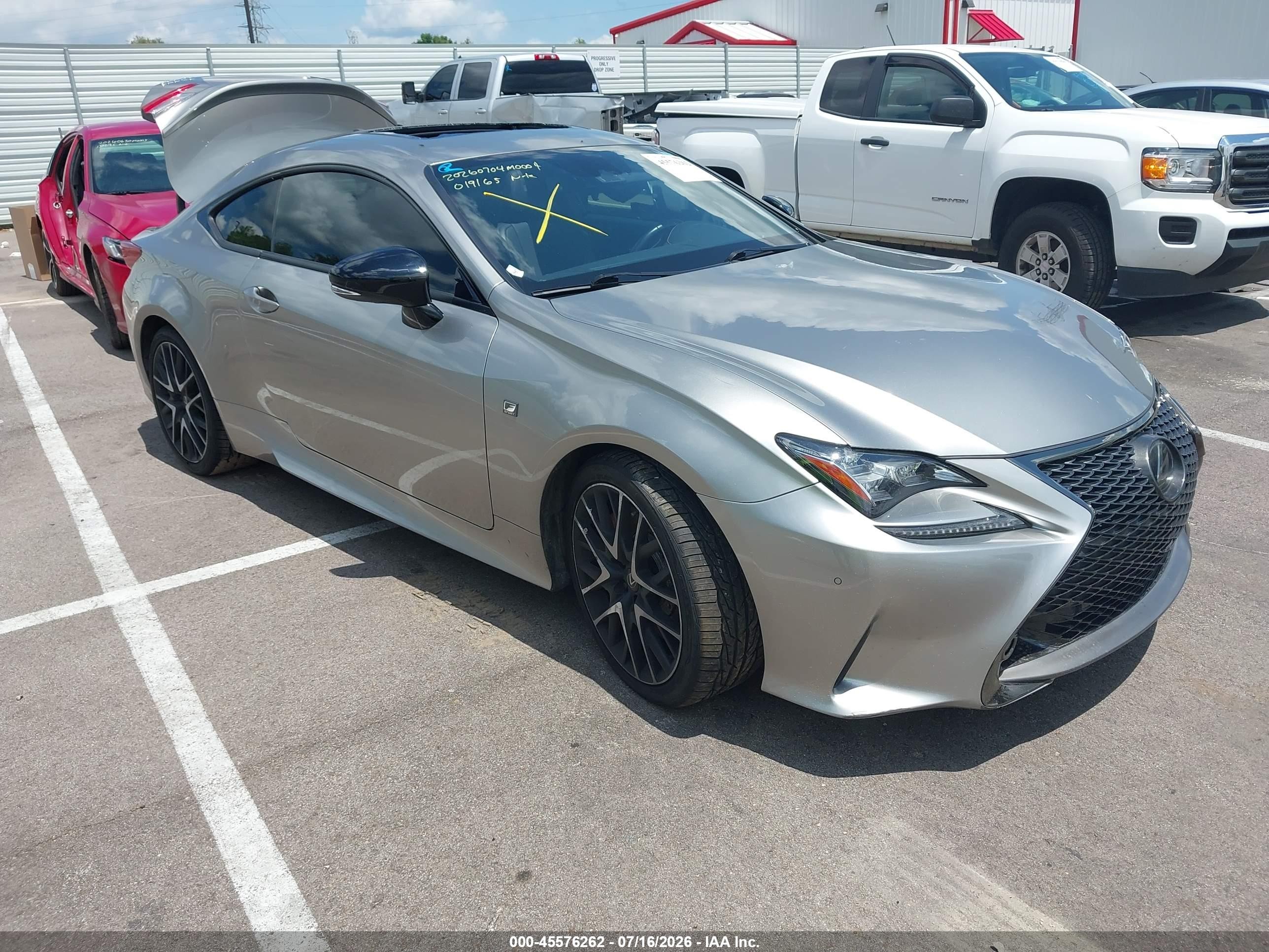 2018 Lexus RC 350, VIN JTHHZ5BC4J5019165 — Крыша