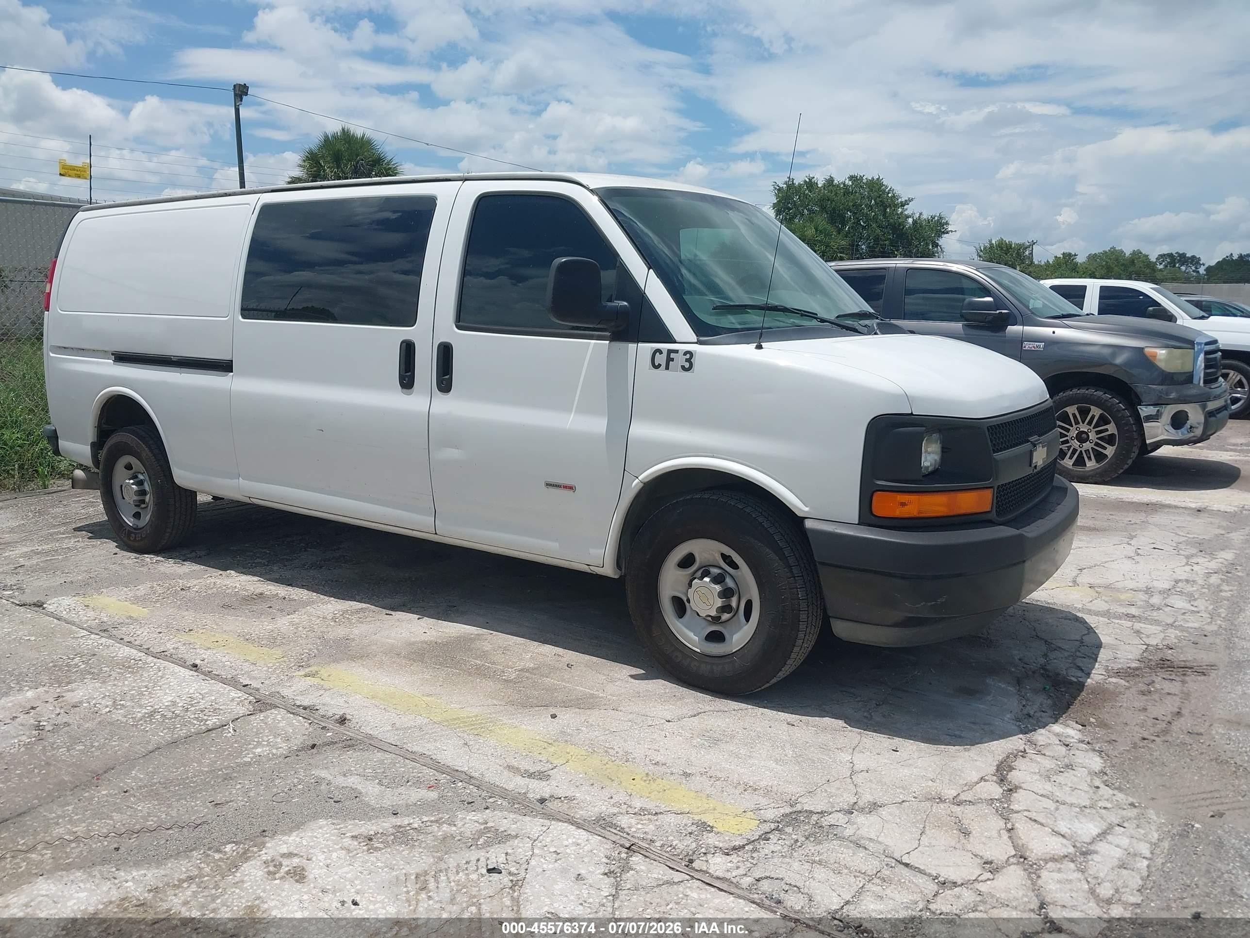 2014 Chevrolet Express 3500, VIN 1GCZGUCL2E1160155 — Rear end
