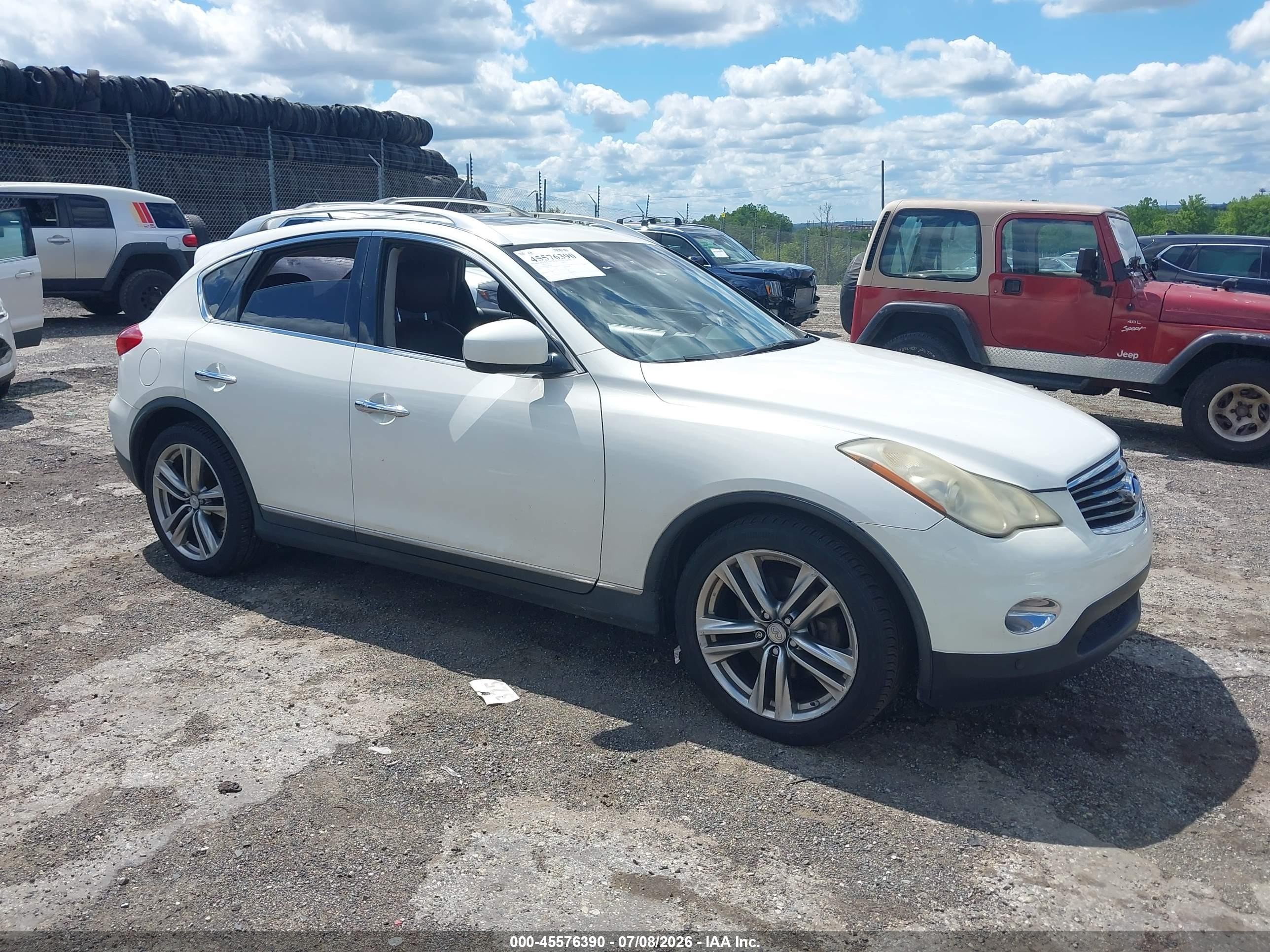 2011 Infiniti EX Journey, VIN JN1AJ0HR5BM853187 — Normal wear