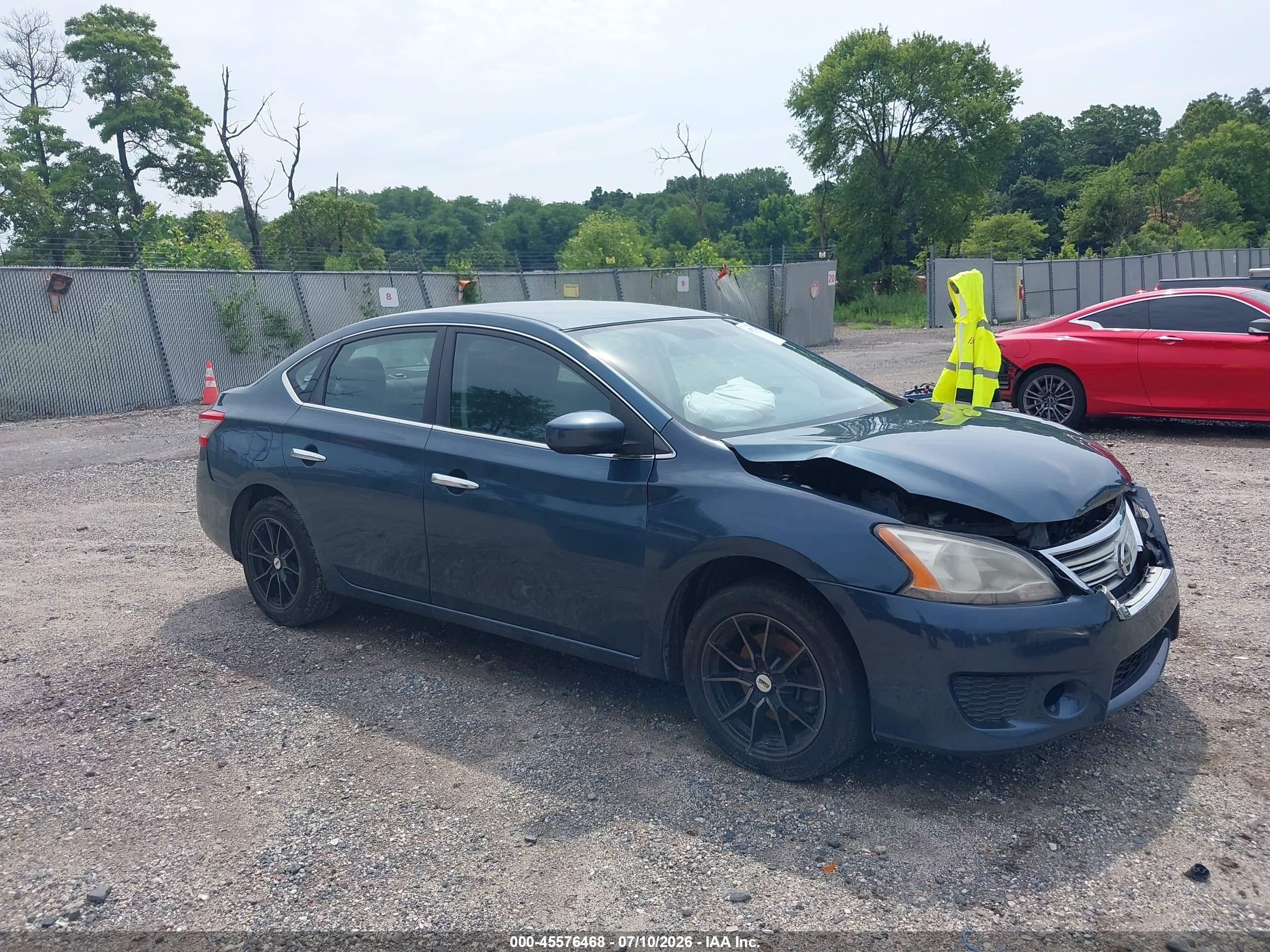 2015 Nissan Sentra S, VIN 3N1AB7AP3FY350226 — Front end