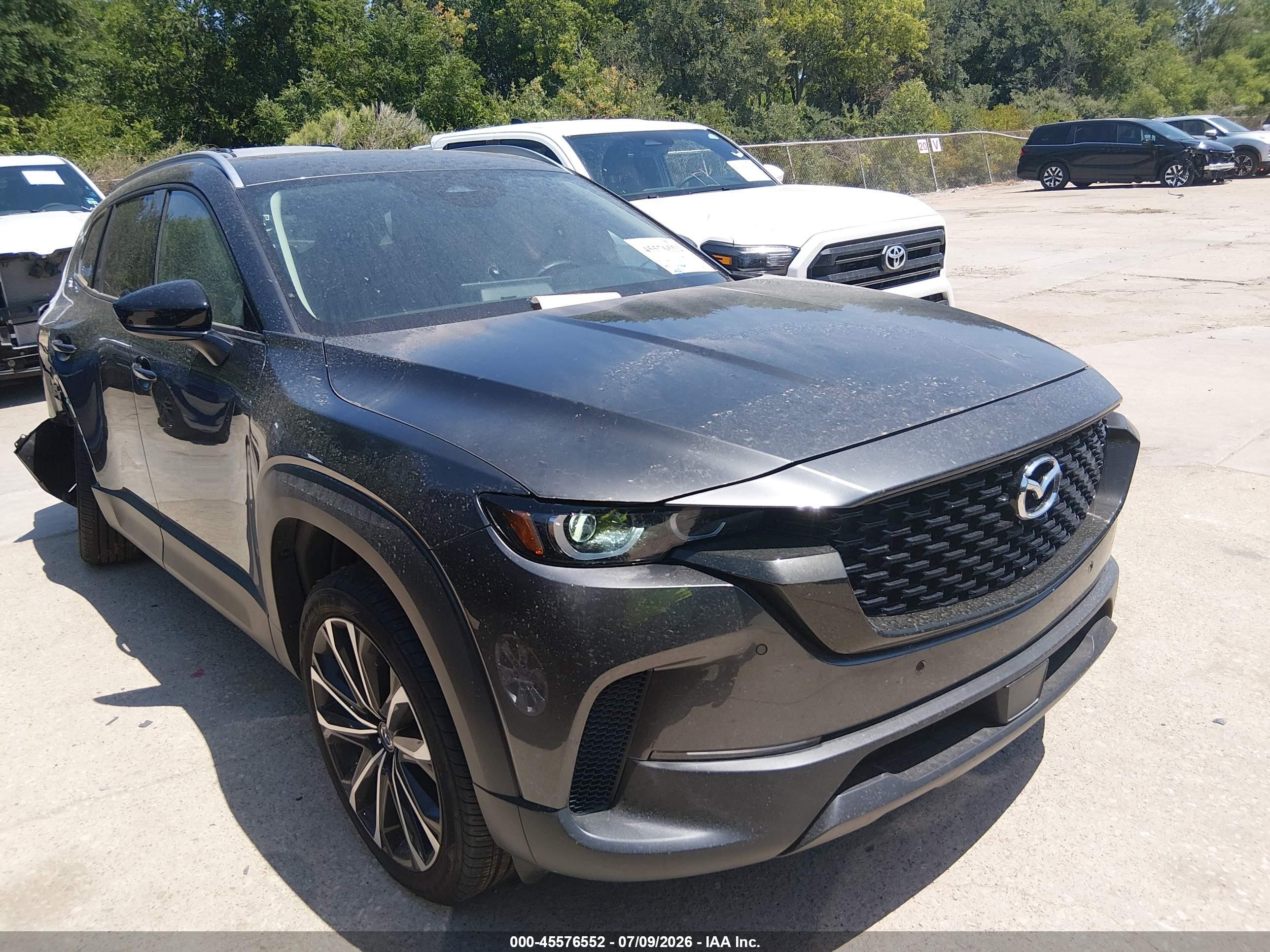 2026 Mazda CX-50 2.5 S Premium, VIN 7MMVABDL0TN466960 — Бок