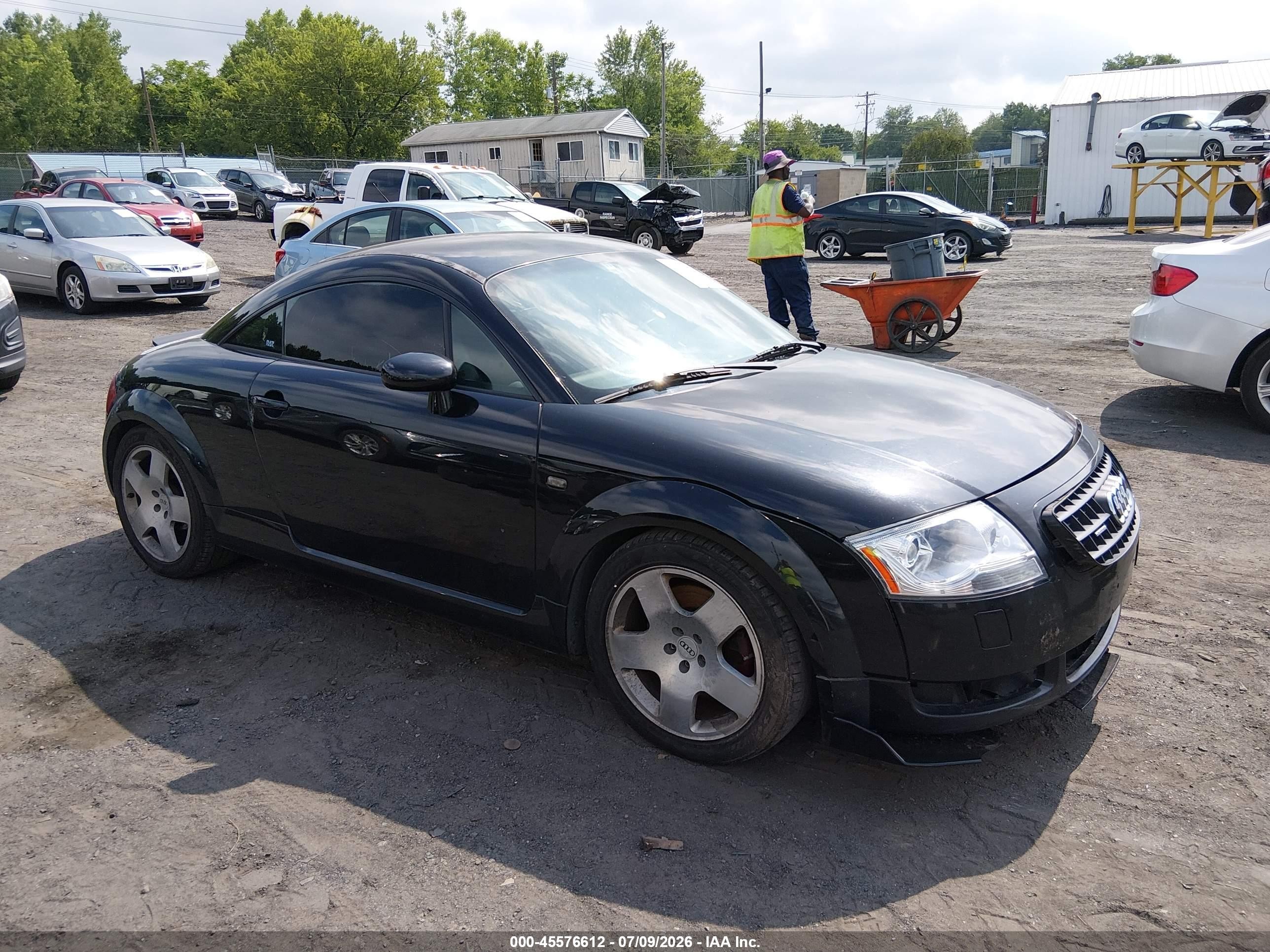 2003 Audi TT, VIN TRUWT28N731012647 — Front end